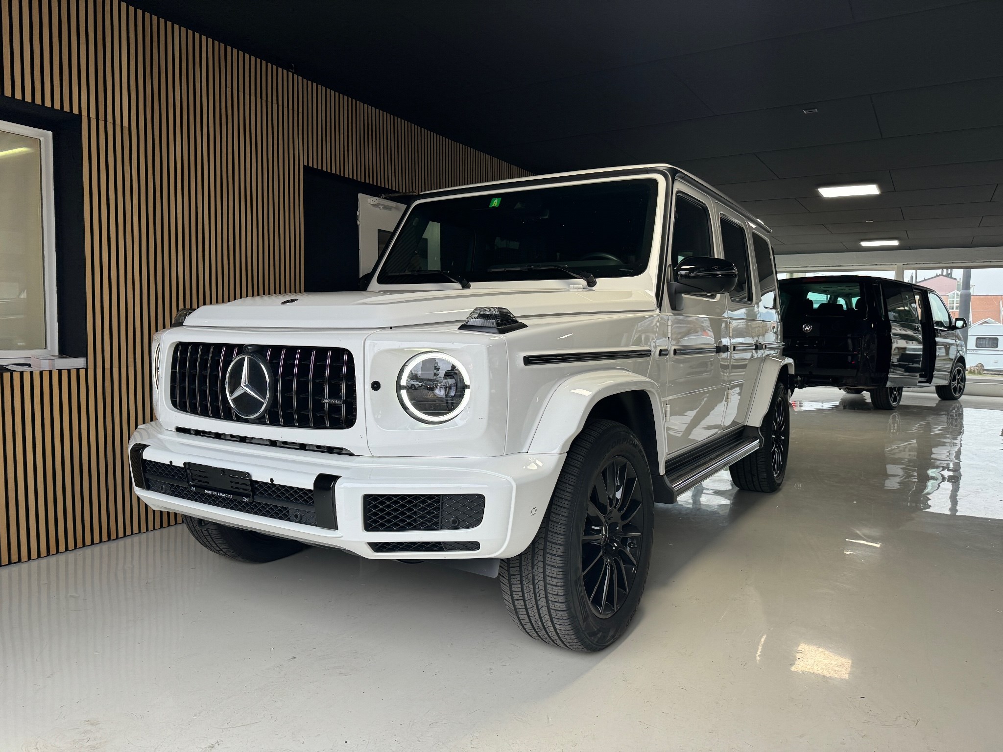 MERCEDES-BENZ G 400 d AMG Line 9G-Tronic