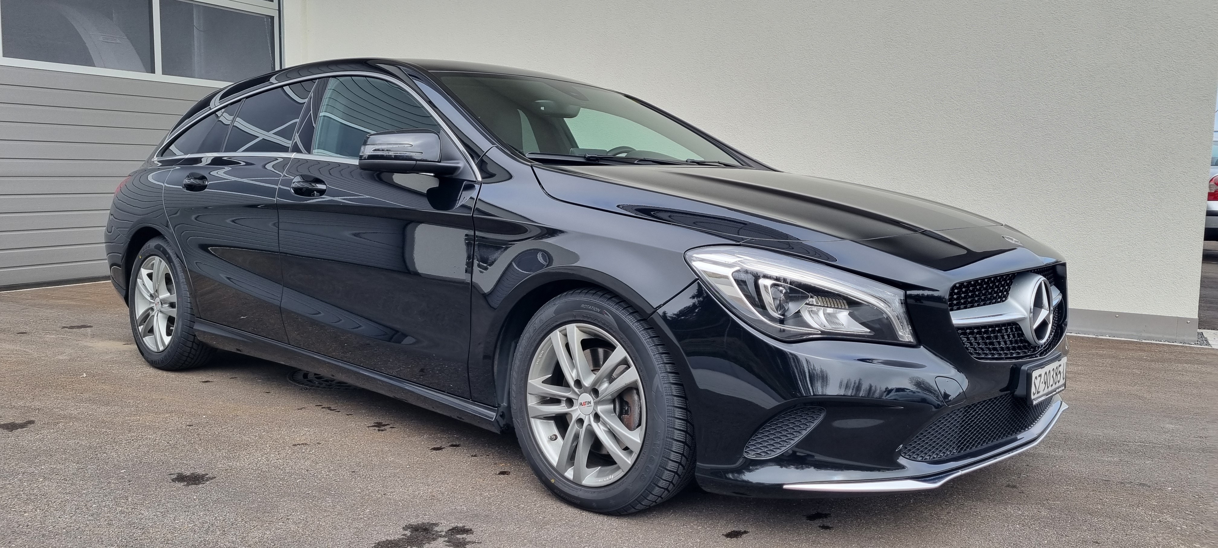 MERCEDES-BENZ CLA Shooting Brake 200 d Urban 7G-DCT