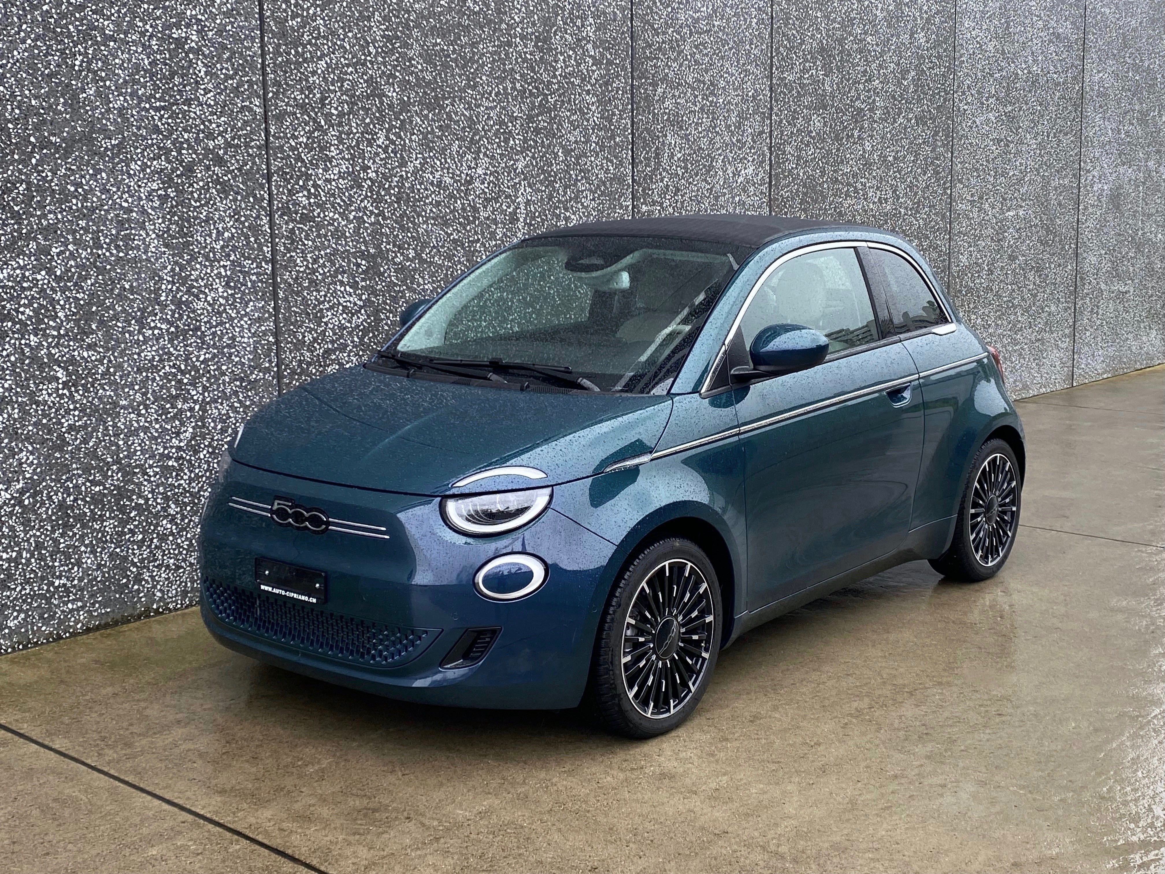 FIAT 500 Cabrio electric La Prima By Bocelli Top *VerdeOcean*