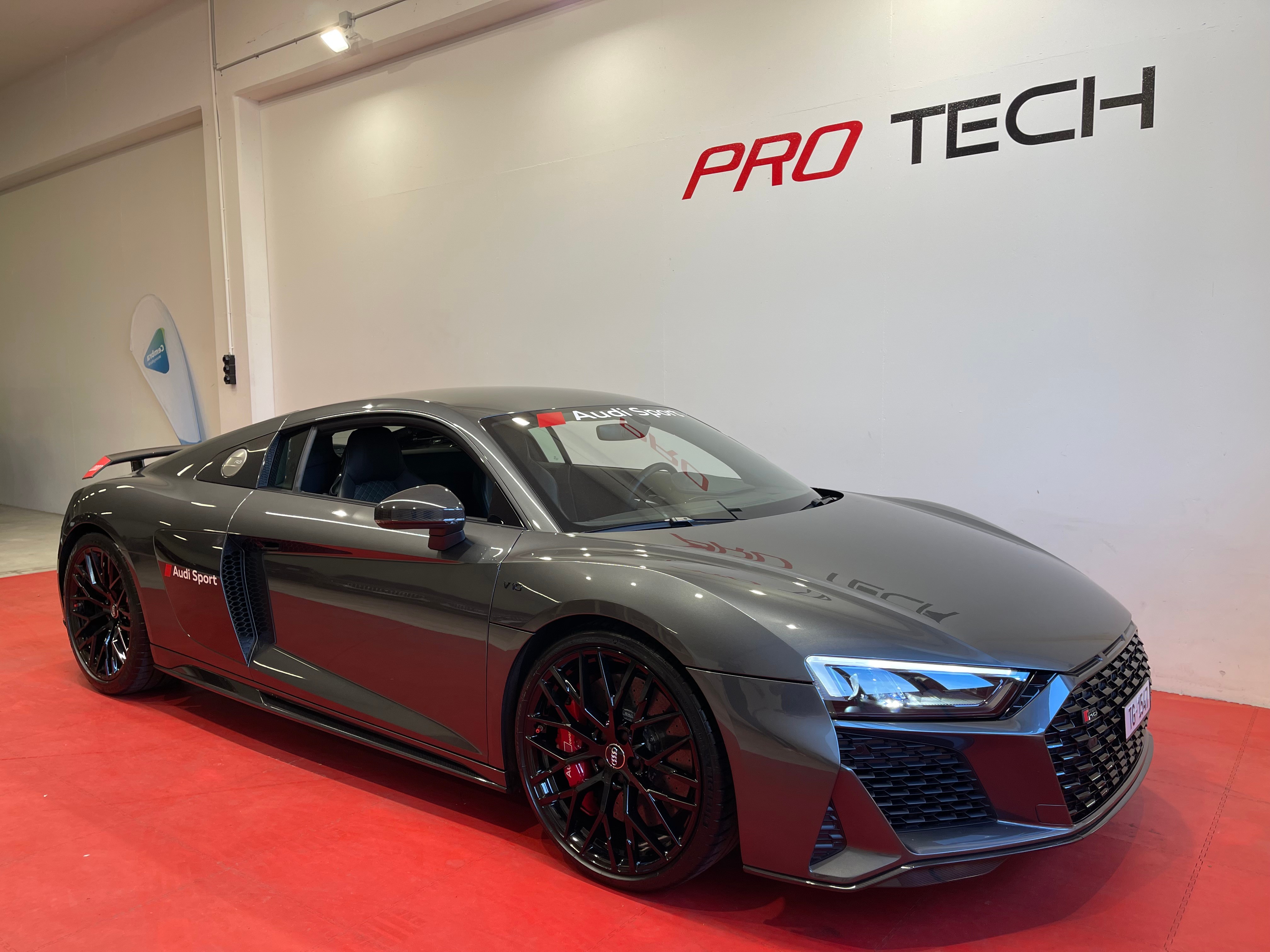 AUDI R8 Coupé performance S-Tronic