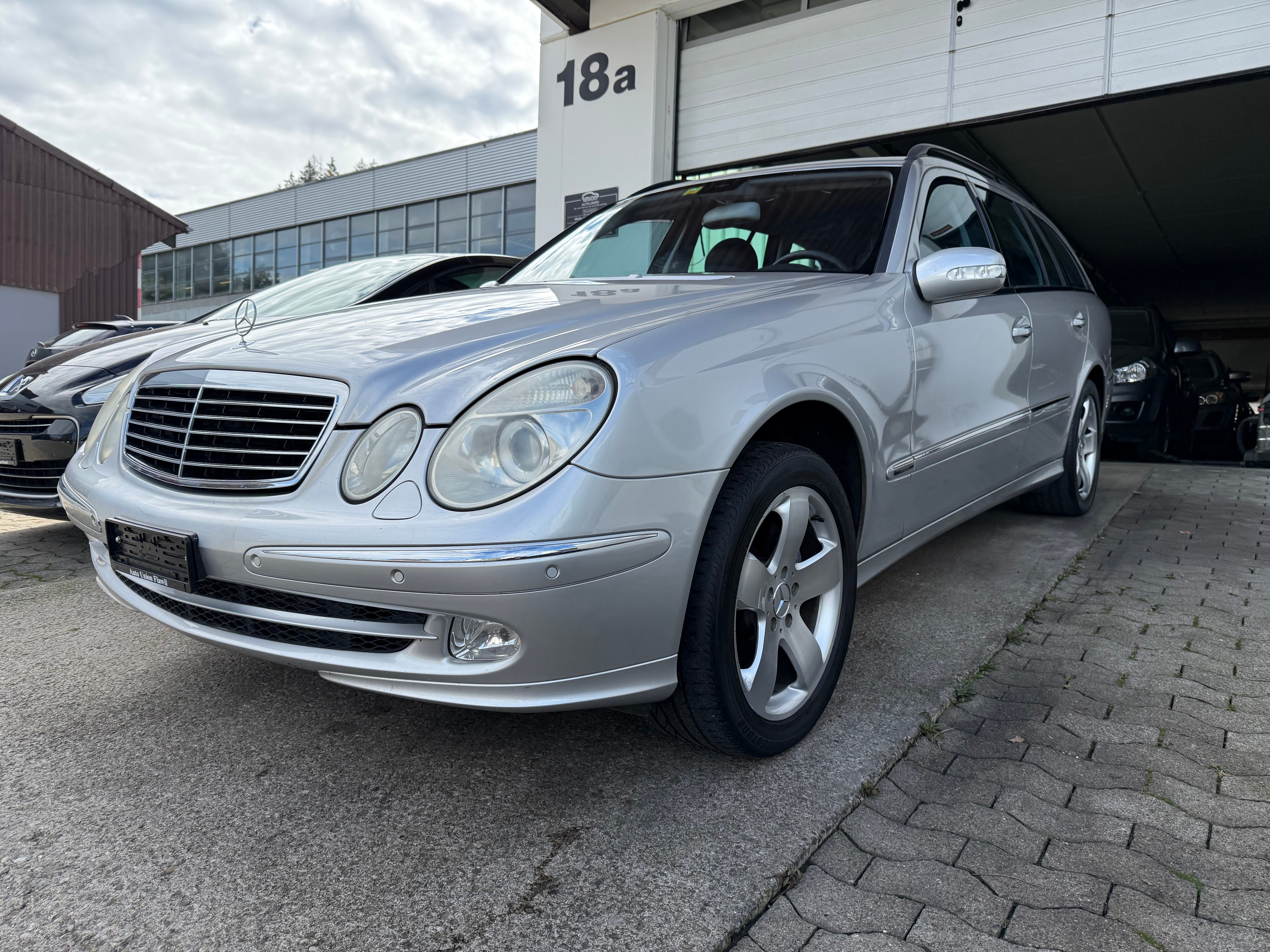 MERCEDES-BENZ E 320 CDI Avantgarde Automatic