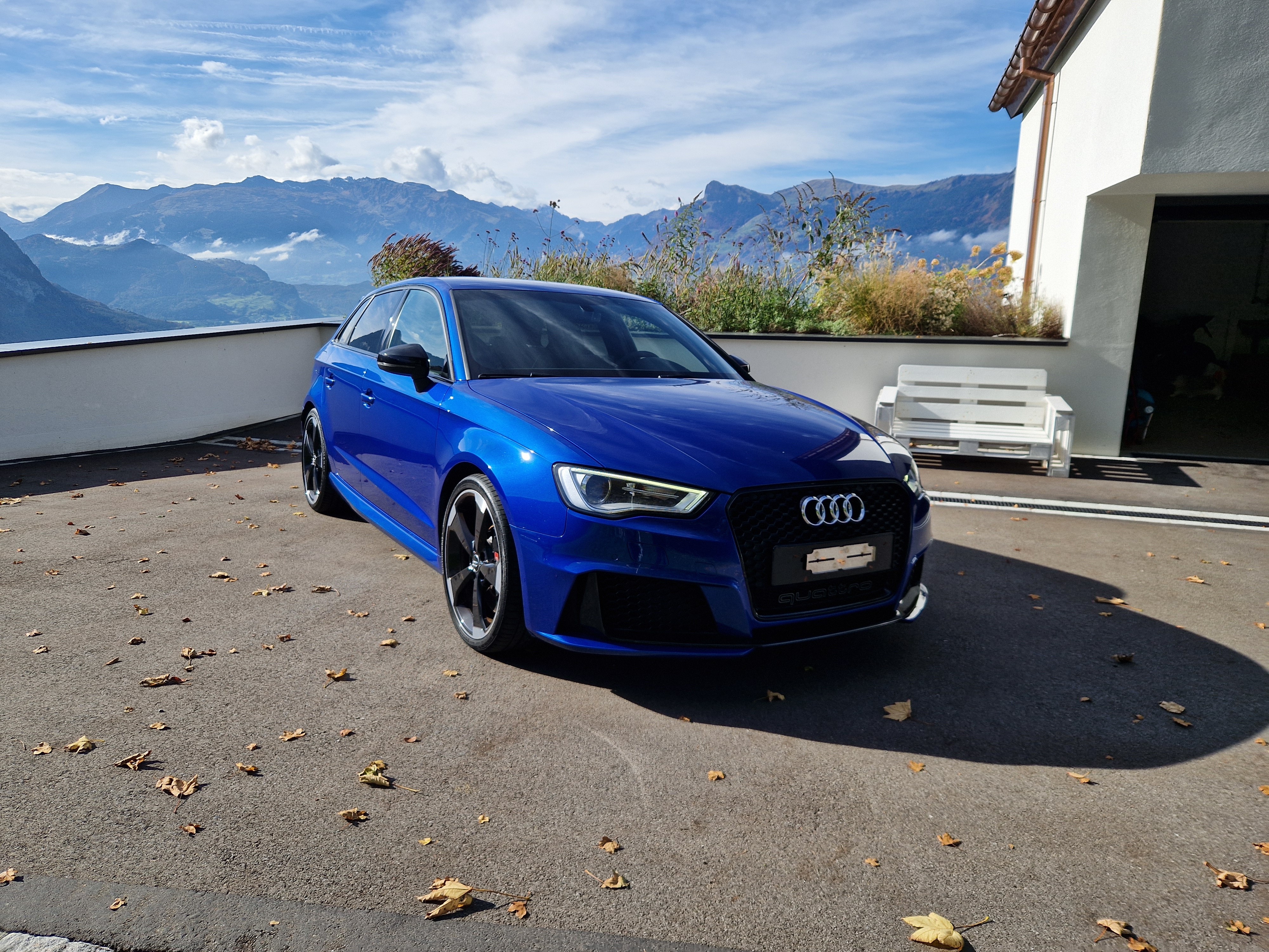 AUDI RS3 2.5 TSI quattro S-tronic