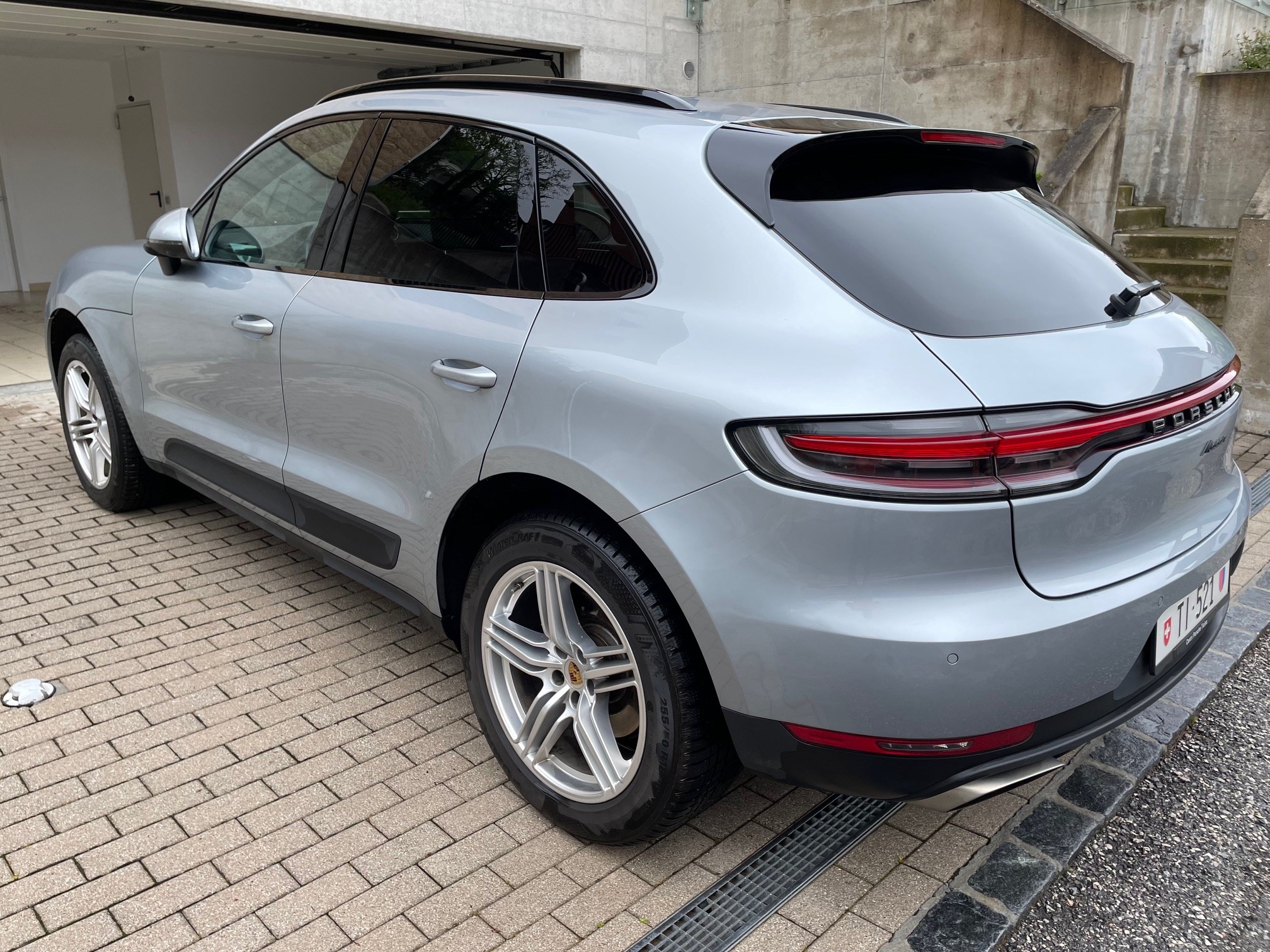 PORSCHE Macan PDK