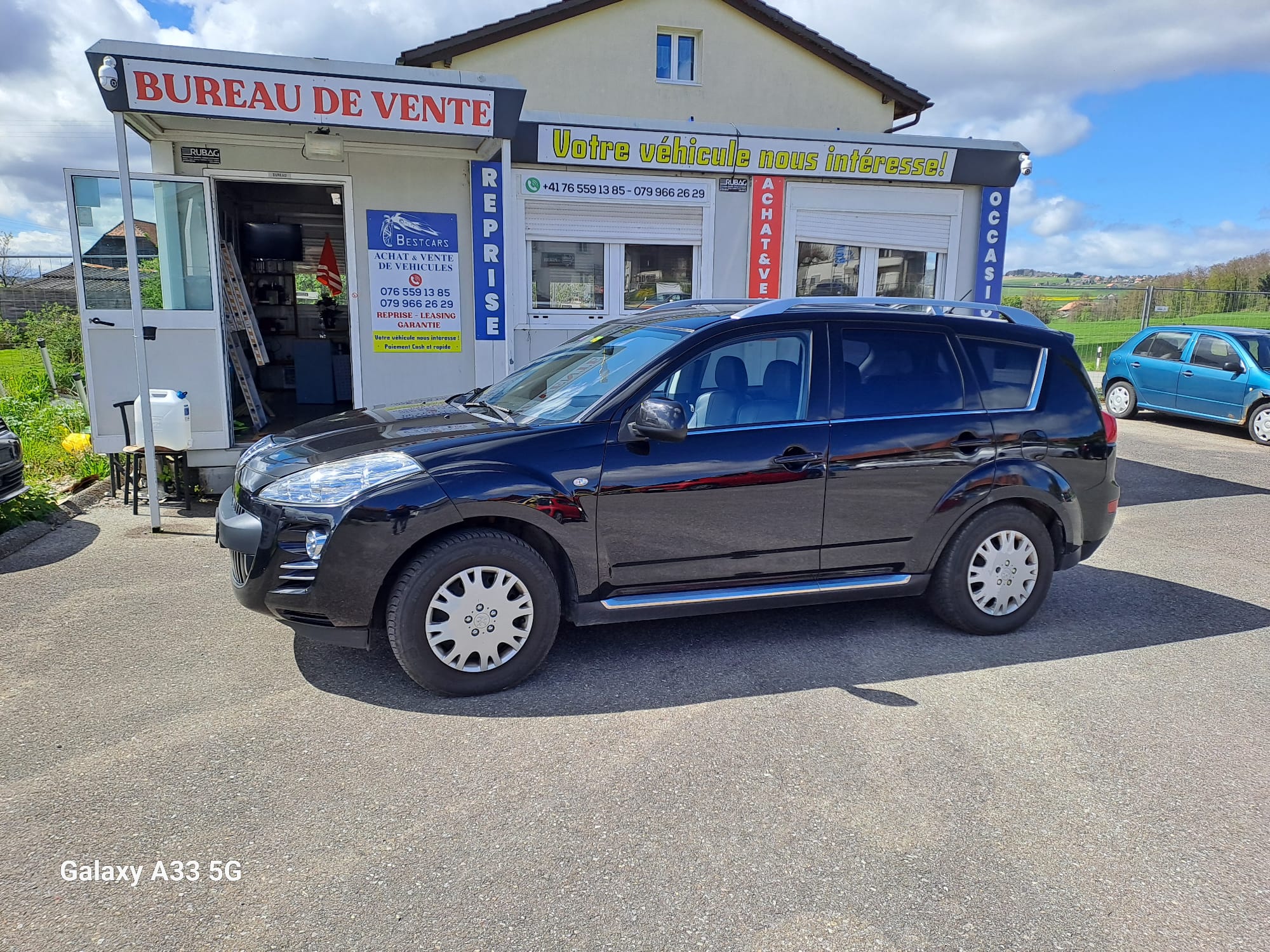 PEUGEOT 4007 2.2 HDi Confort