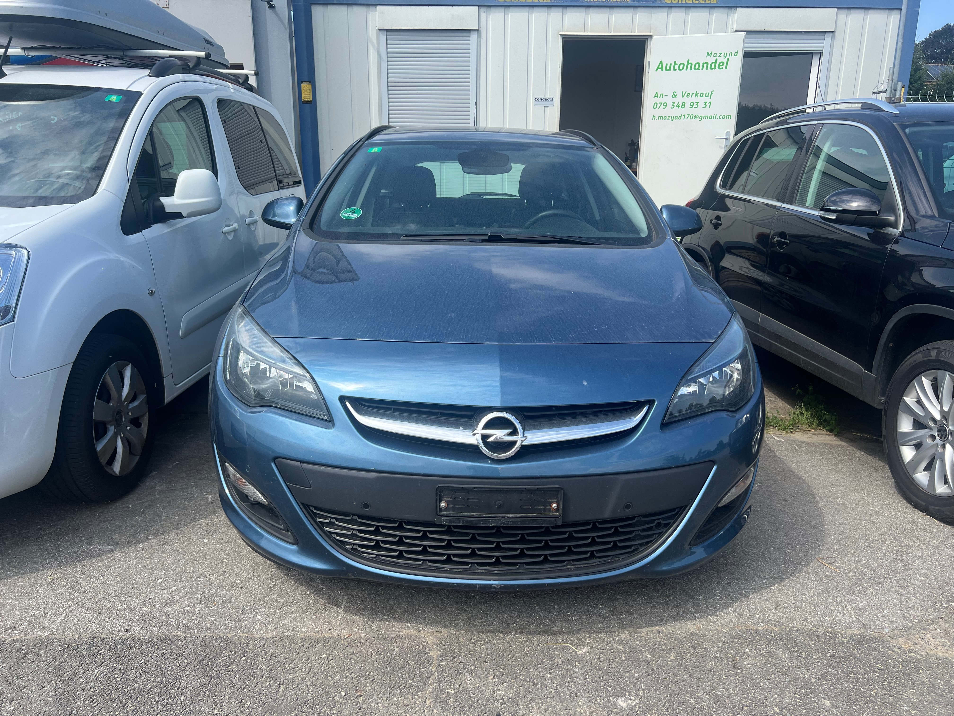 OPEL Astra SportsTourer 1.4i 16V Turbo Sport