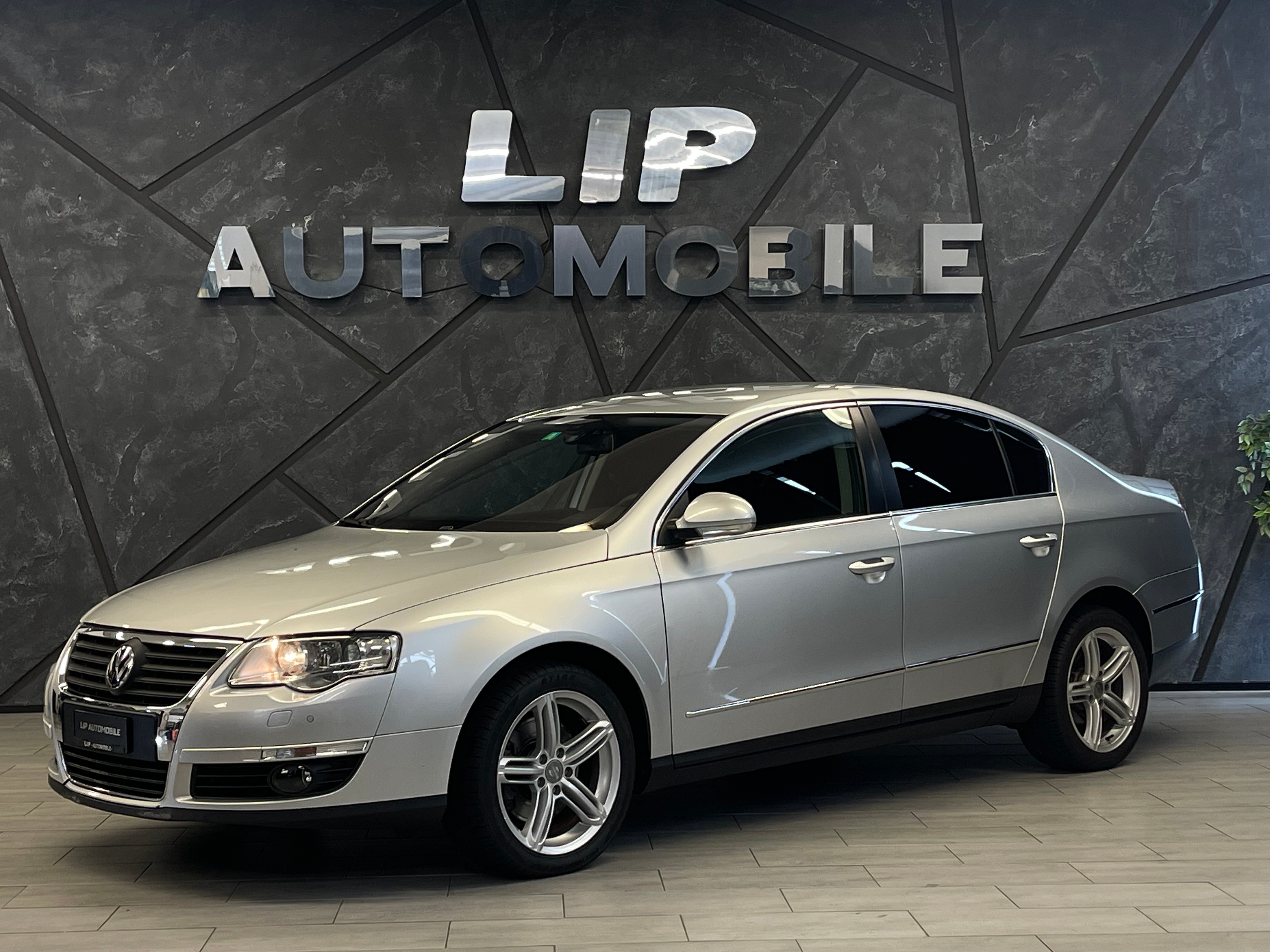 VW Passat 2.0 FSI Highline