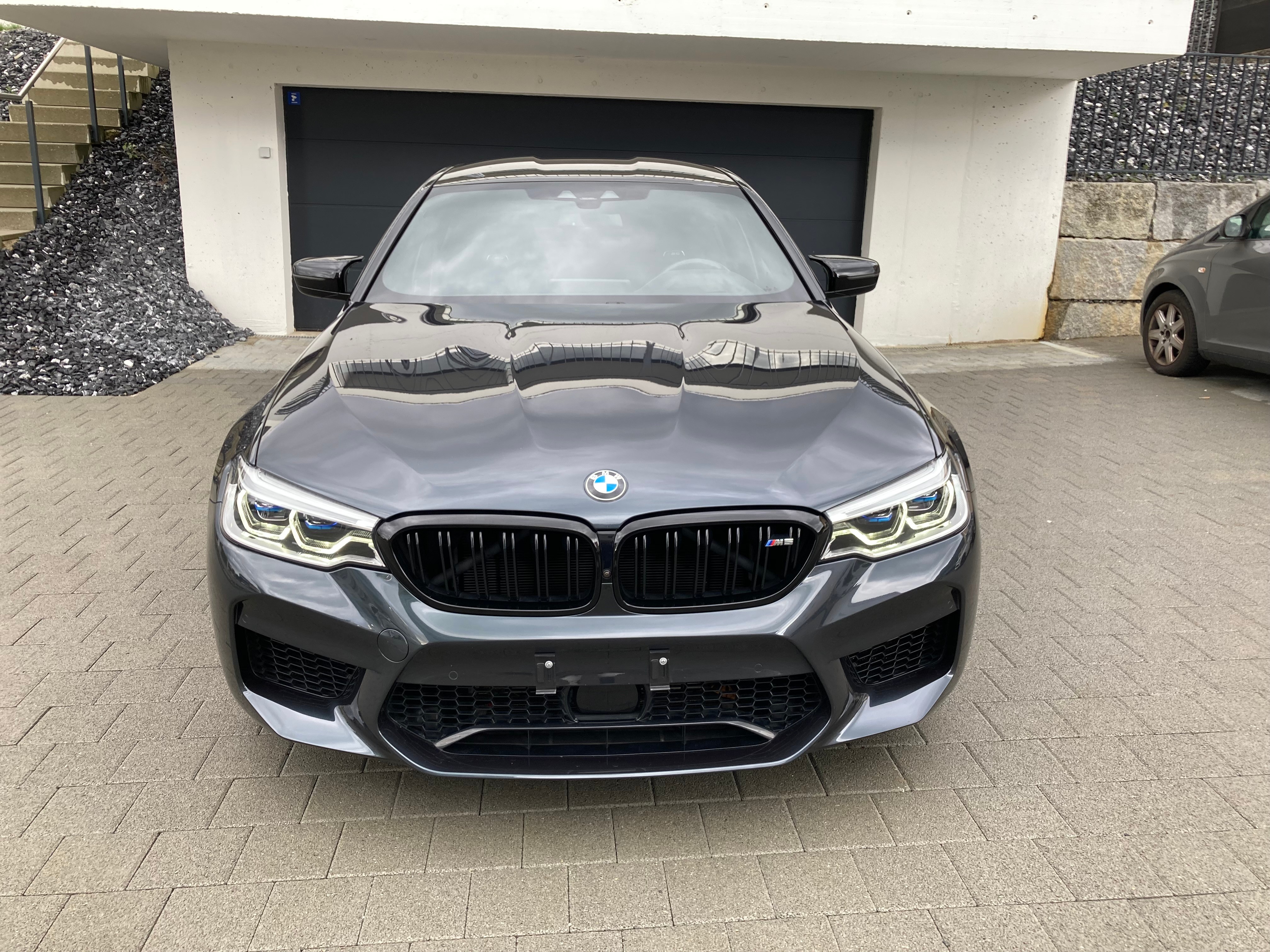 BMW M5 xDrive Competition Drivelogic