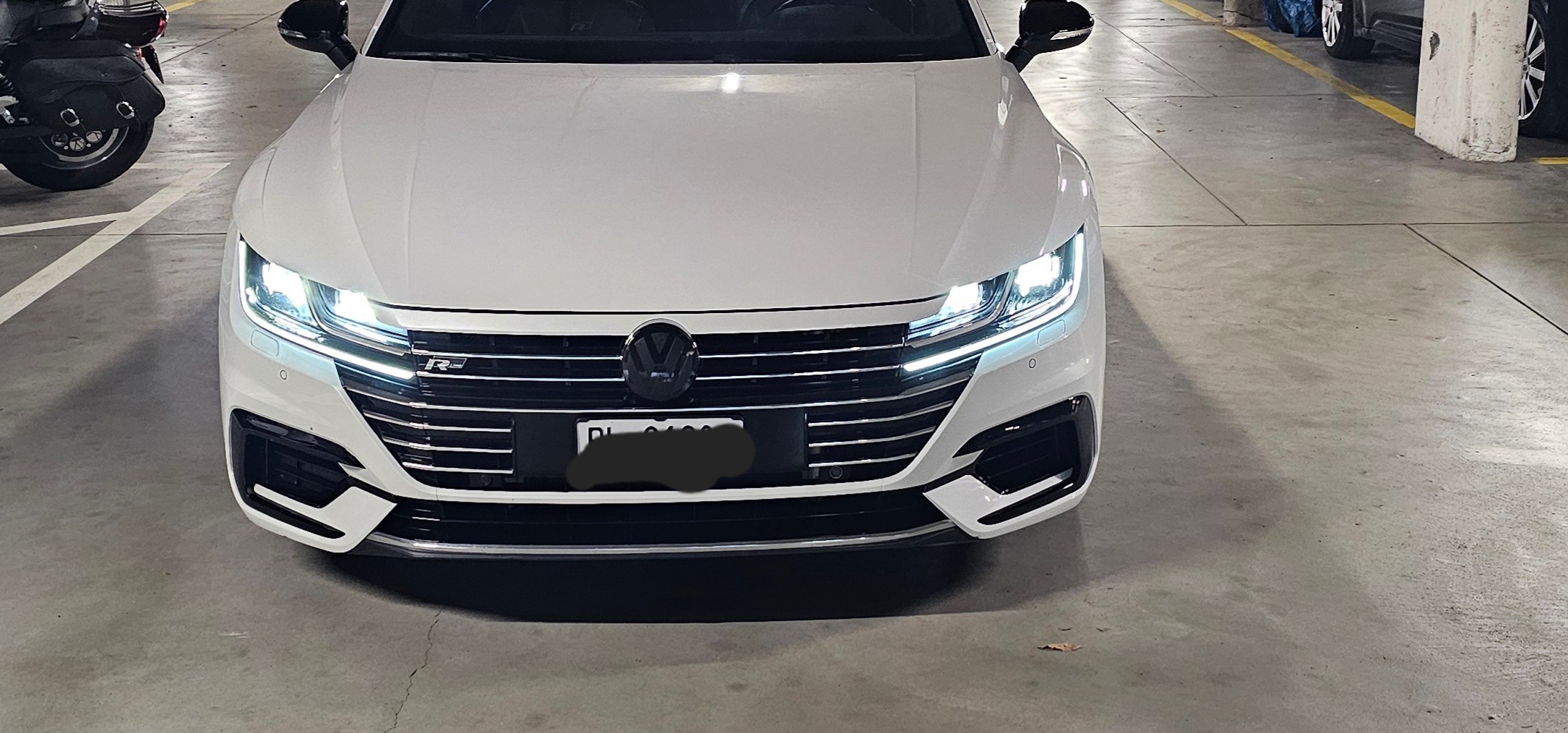 VW Arteon 2.0 TSI BMT R-Line 4Motion DSG