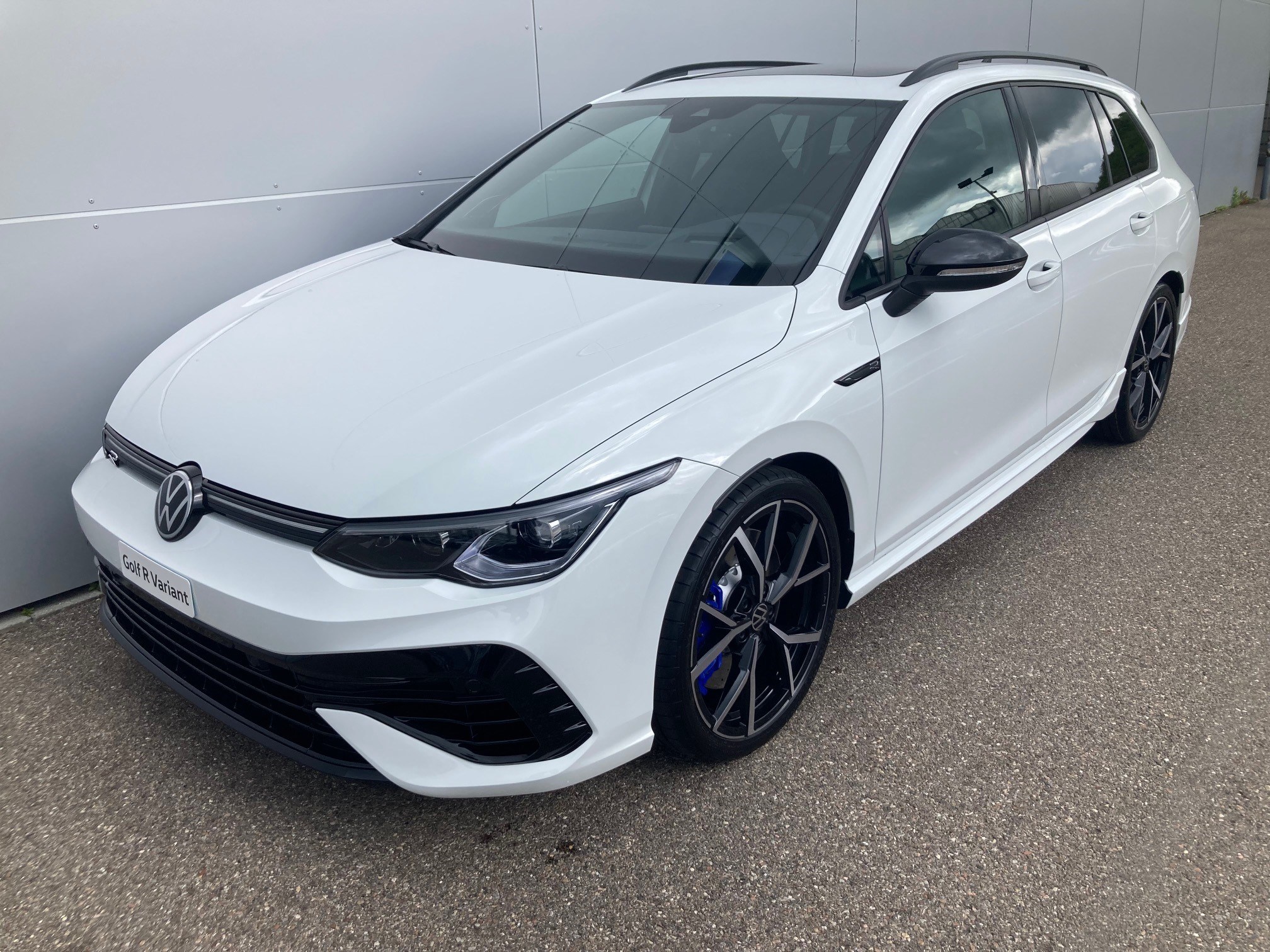 VW Golf Variant 2.0 TSI R DSG 4Motion