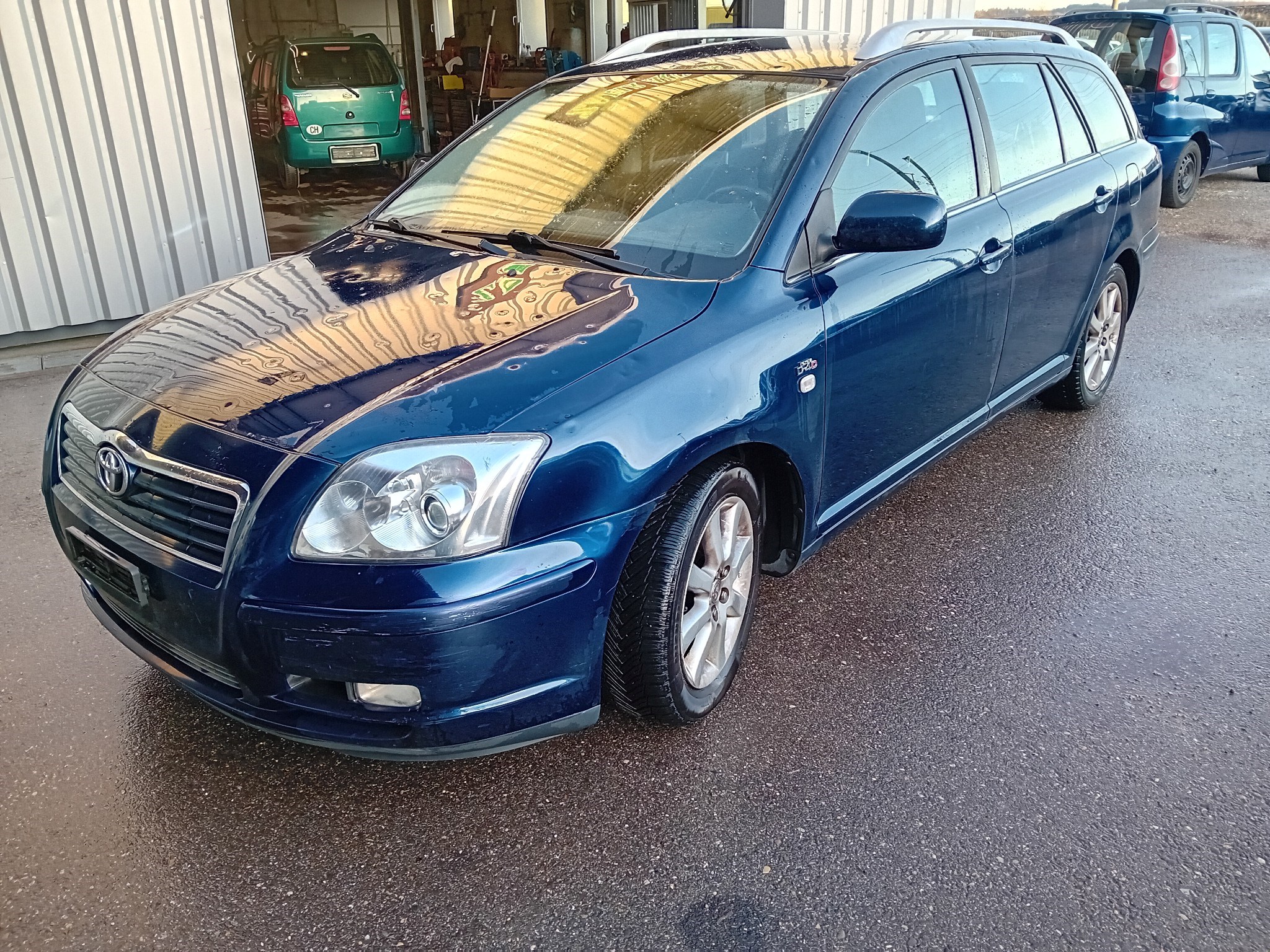 TOYOTA Avensis 2.0D-4 D Linea Sol Sportswagon