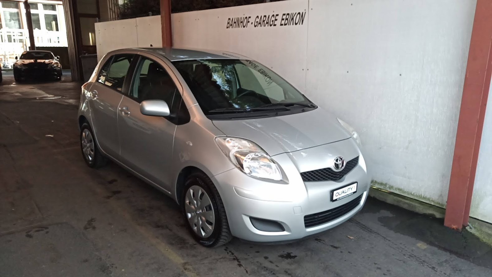 TOYOTA Yaris 1.33 Linea Luna