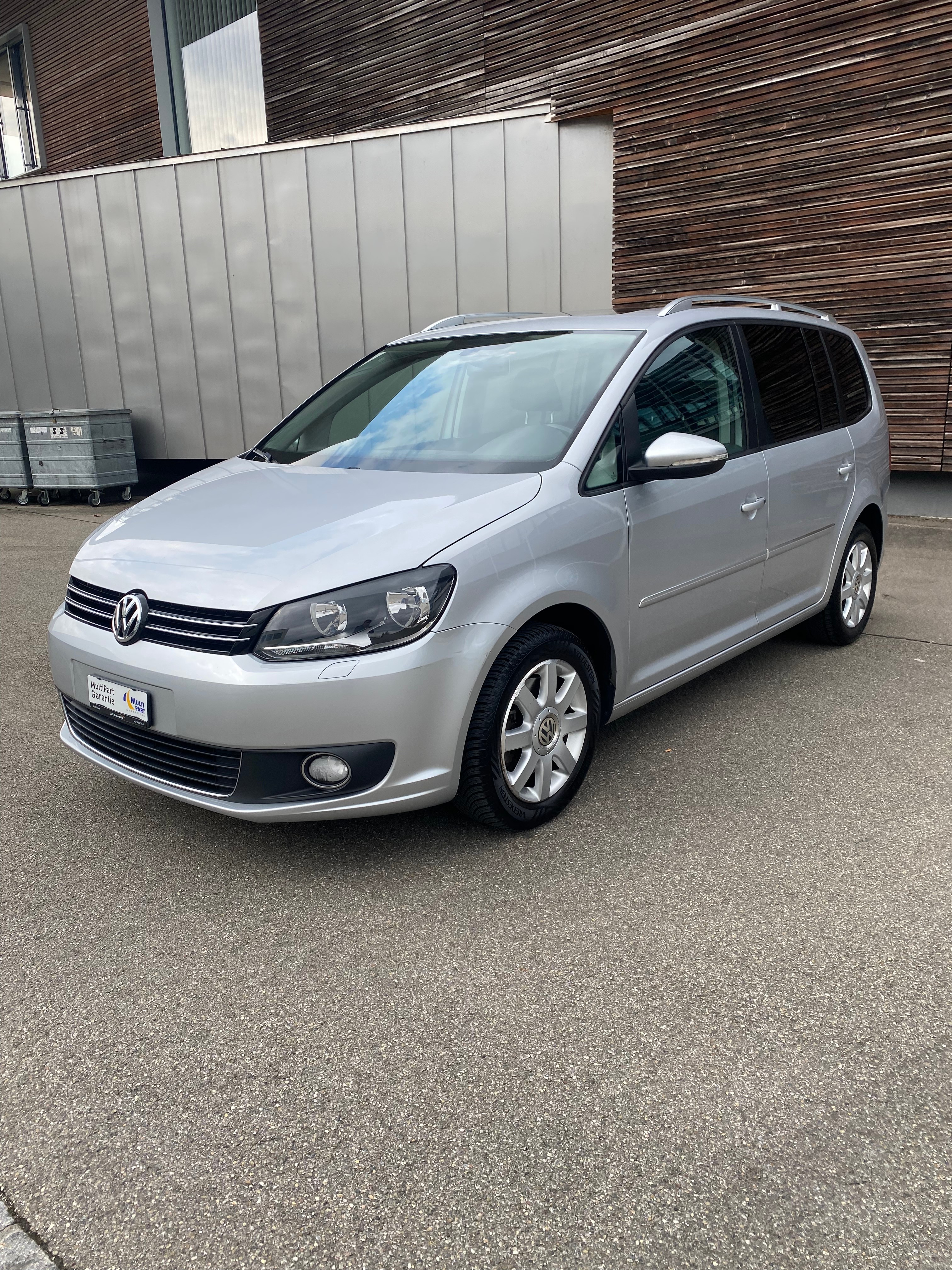 VW Touran 2.0 TDI Highline DSG