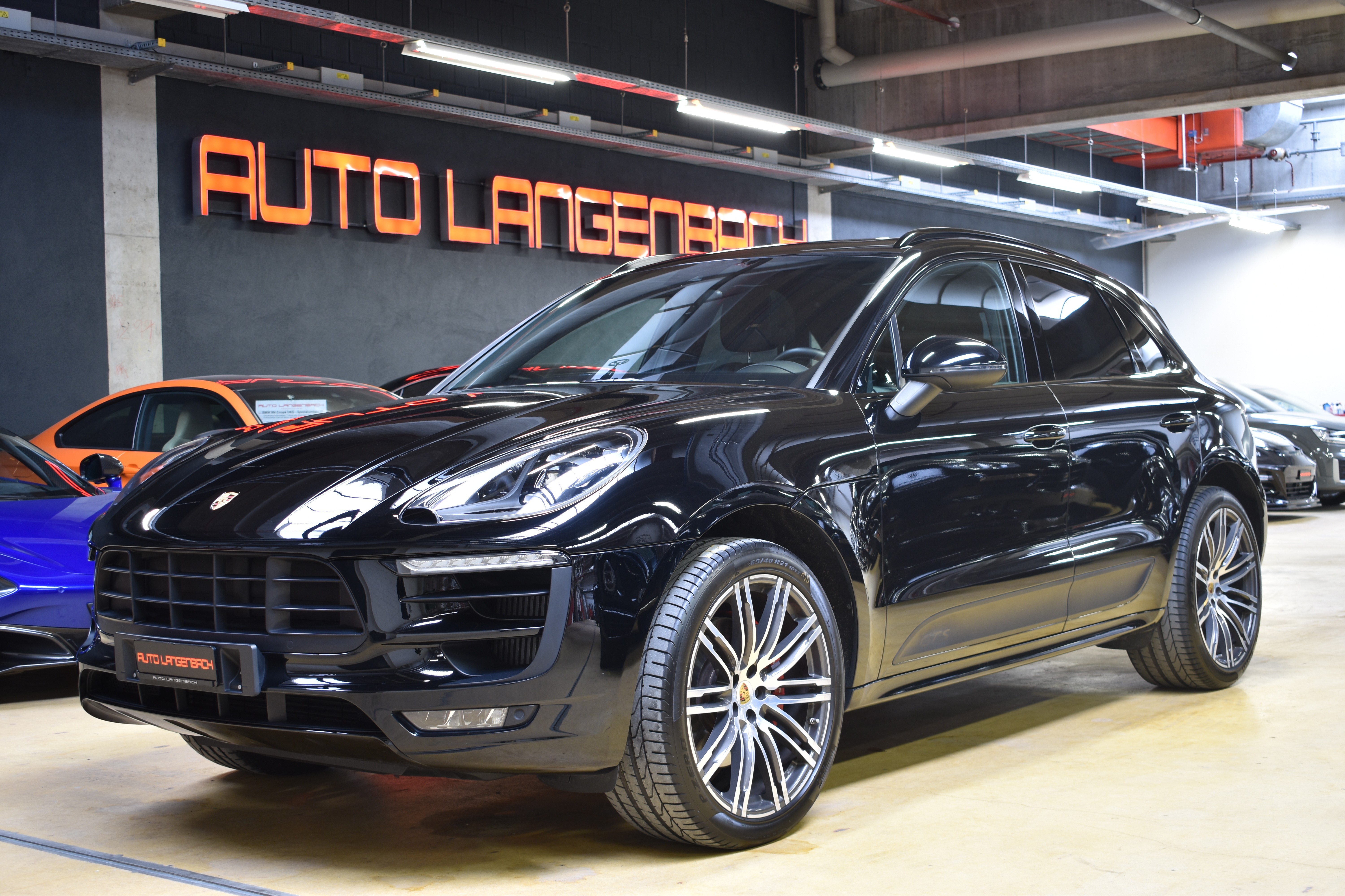 PORSCHE Macan GTS PDK