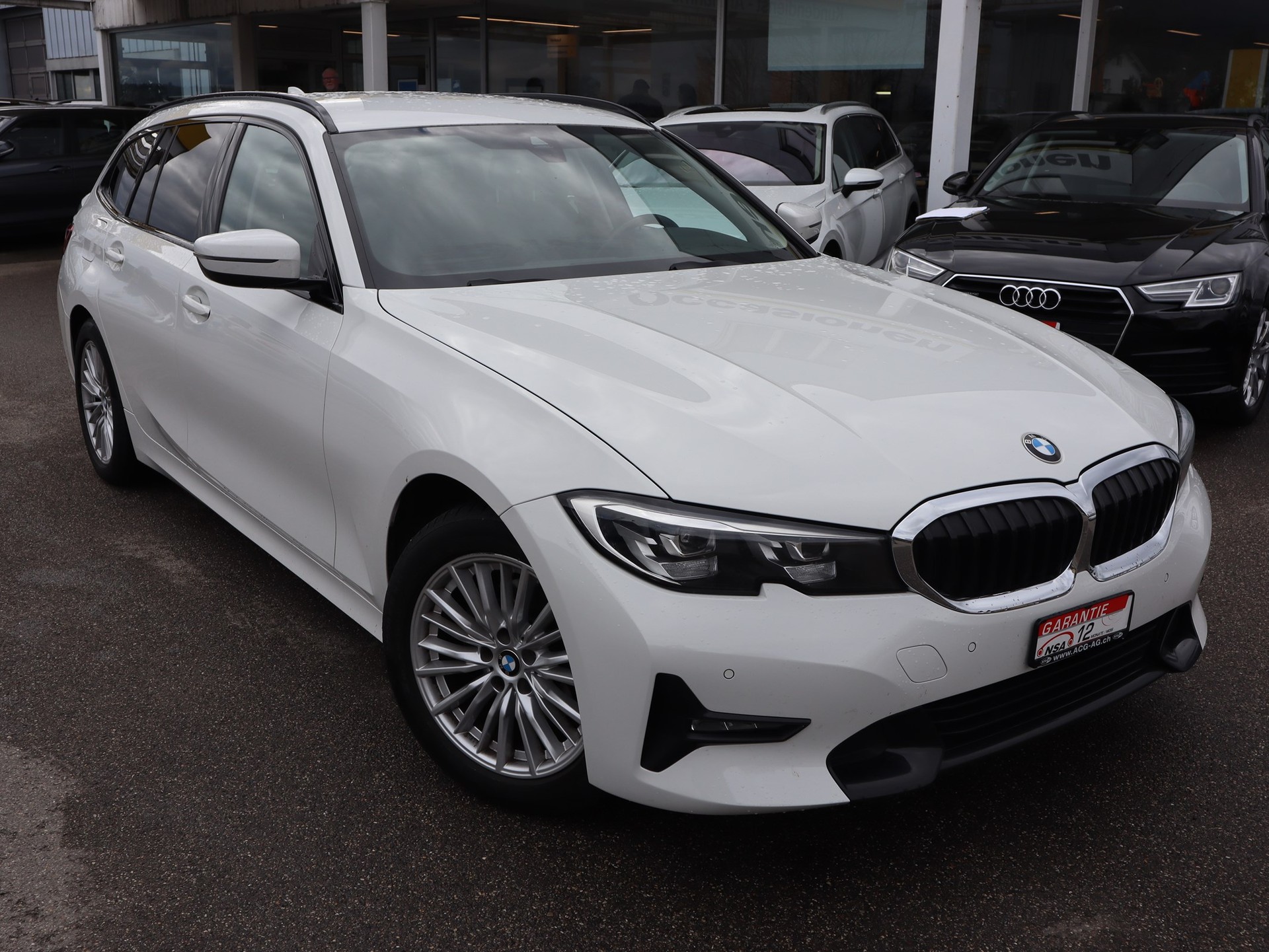 BMW 320d xDrive 48V Touring Sport Line Steptronic ** Hybrid Diesel ** Teil-Leder ** Neues Modell ** Gr.Navi mit RF-Kamera **