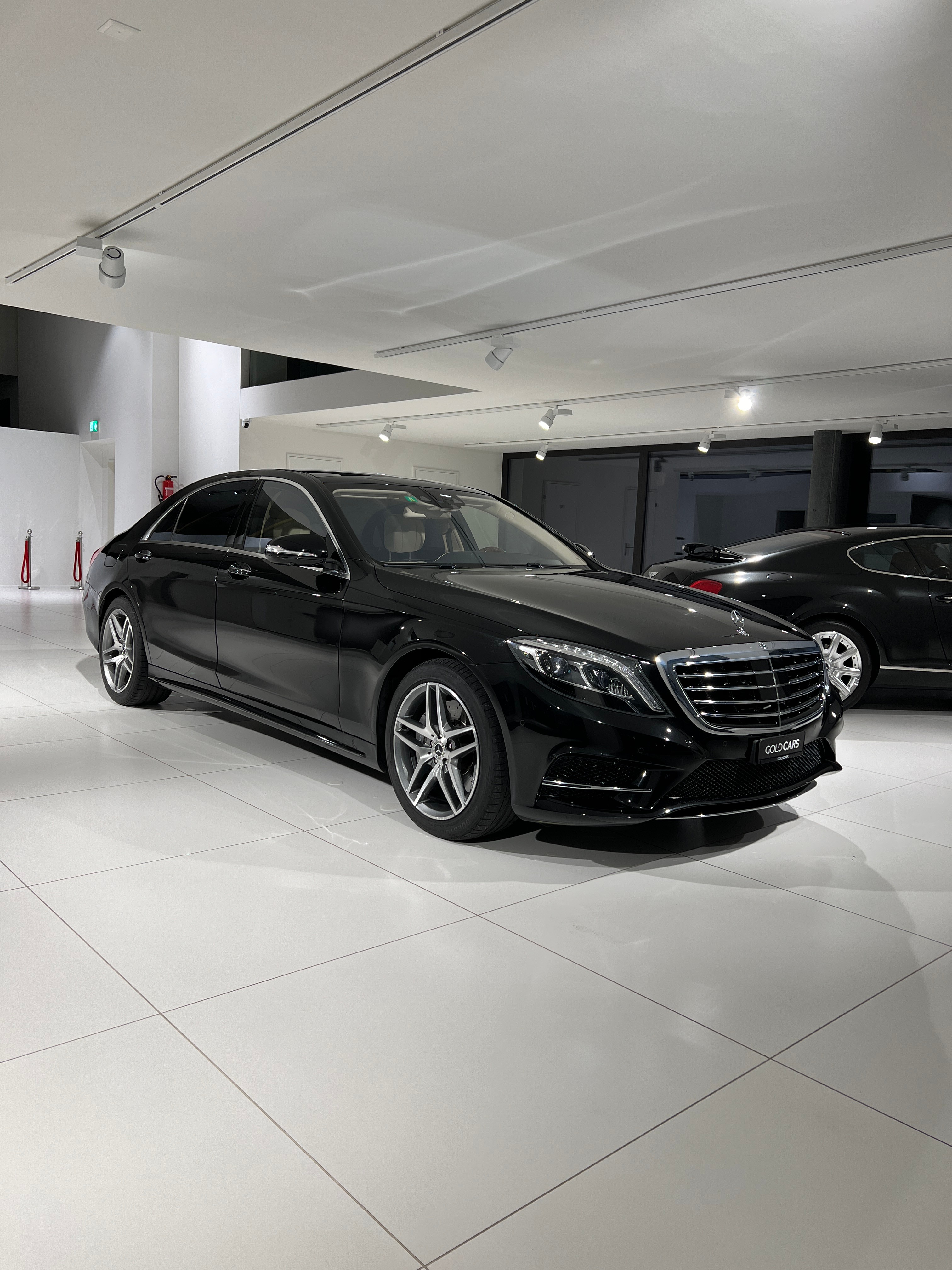 MERCEDES-BENZ S 500 L 4Matic 7G-Tronic