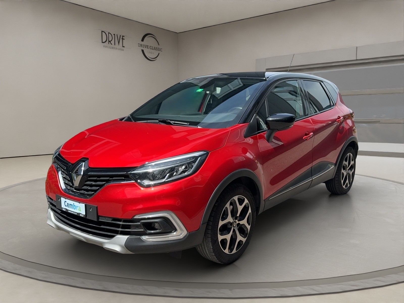 RENAULT Captur 1.3 T 16V Intens EDC