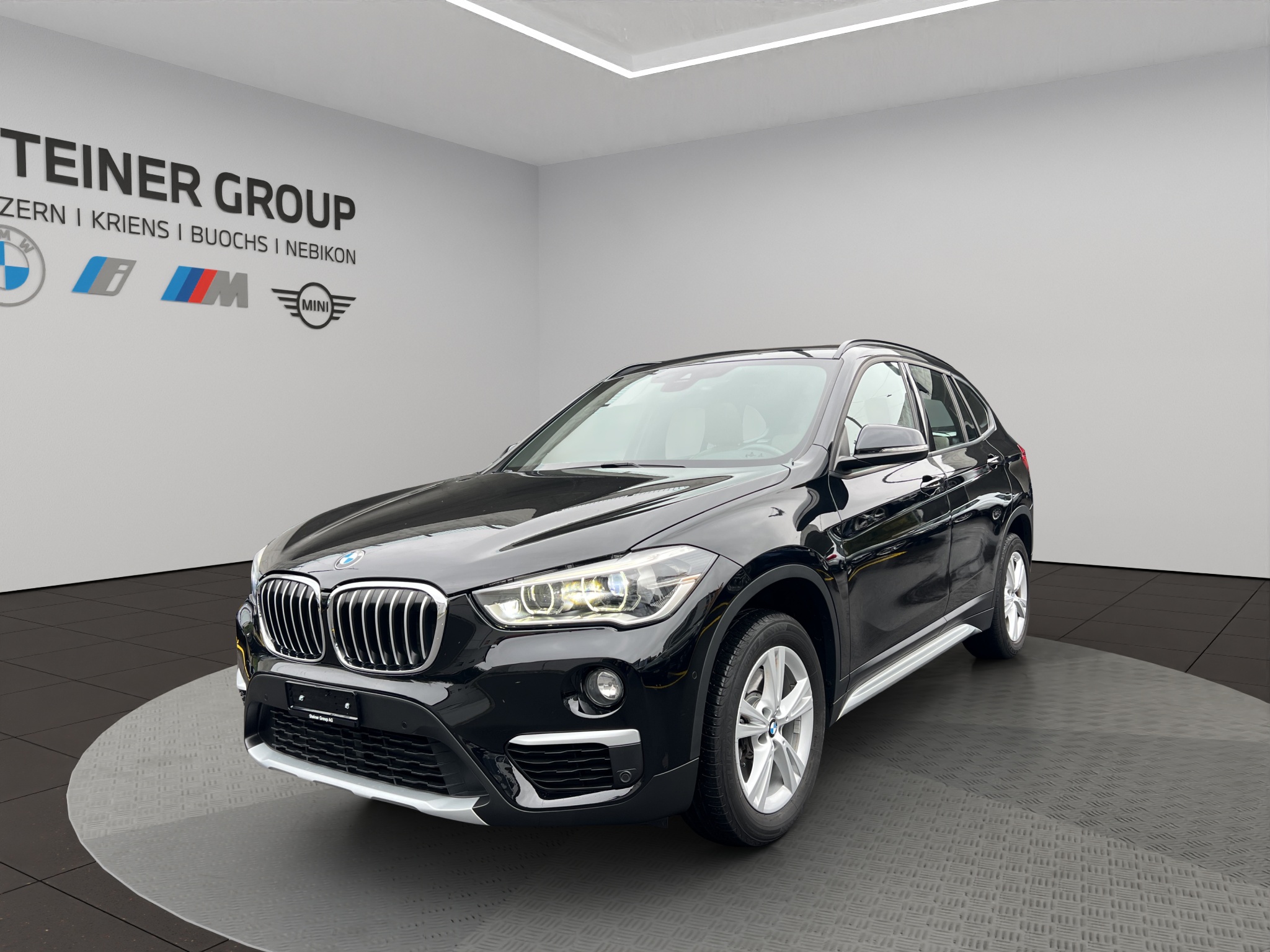 BMW X1 xDrive 20i xLine Steptronic