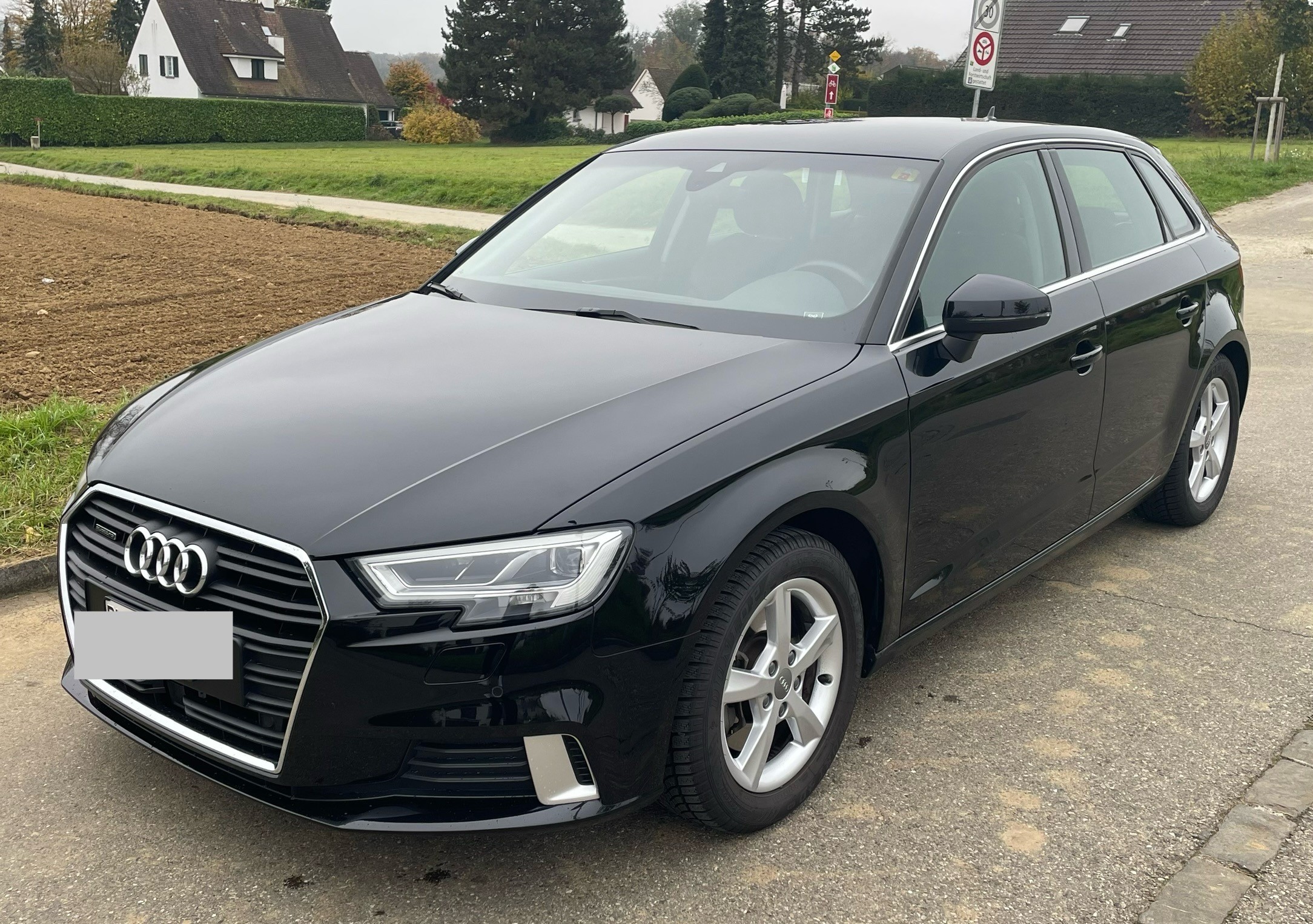 AUDI A3 Sportback 40 TFSI quattro