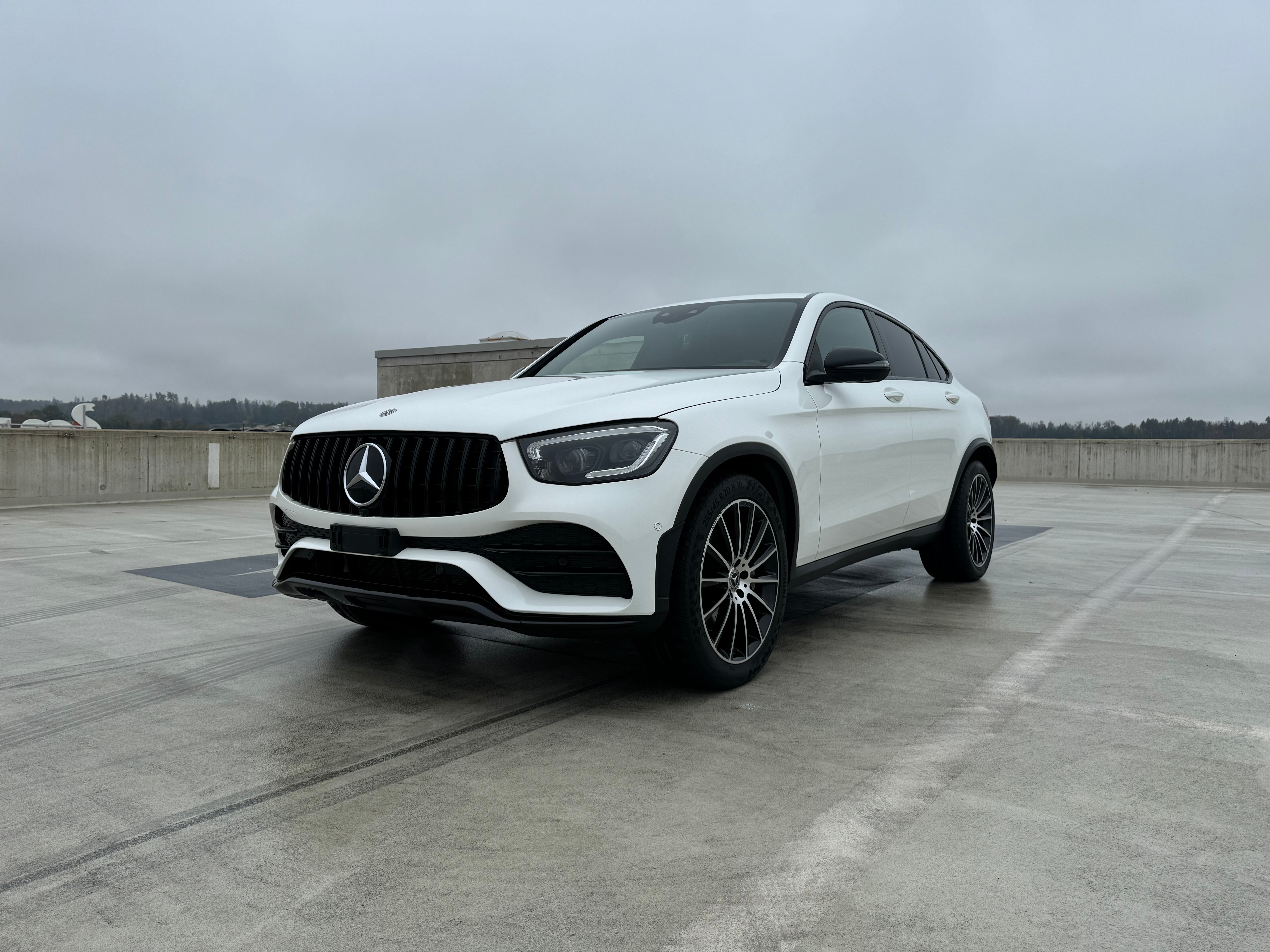 MERCEDES-BENZ GLC Coupé 200 AMG Line 4Matic 9G-Tronic