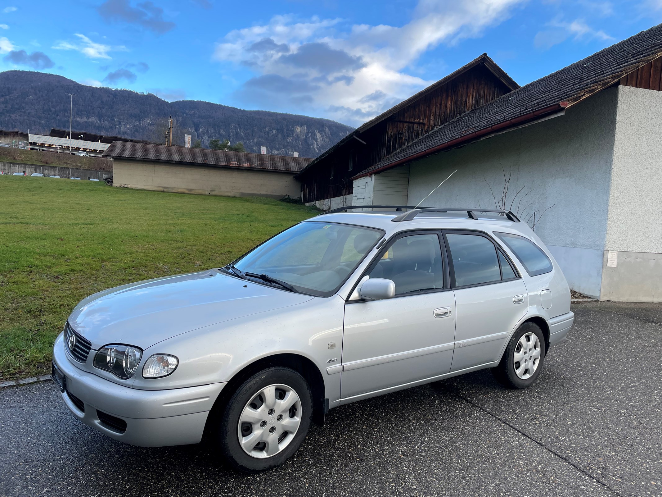 TOYOTA Corolla Sportswagon 1.8 Linea Sol 4WD