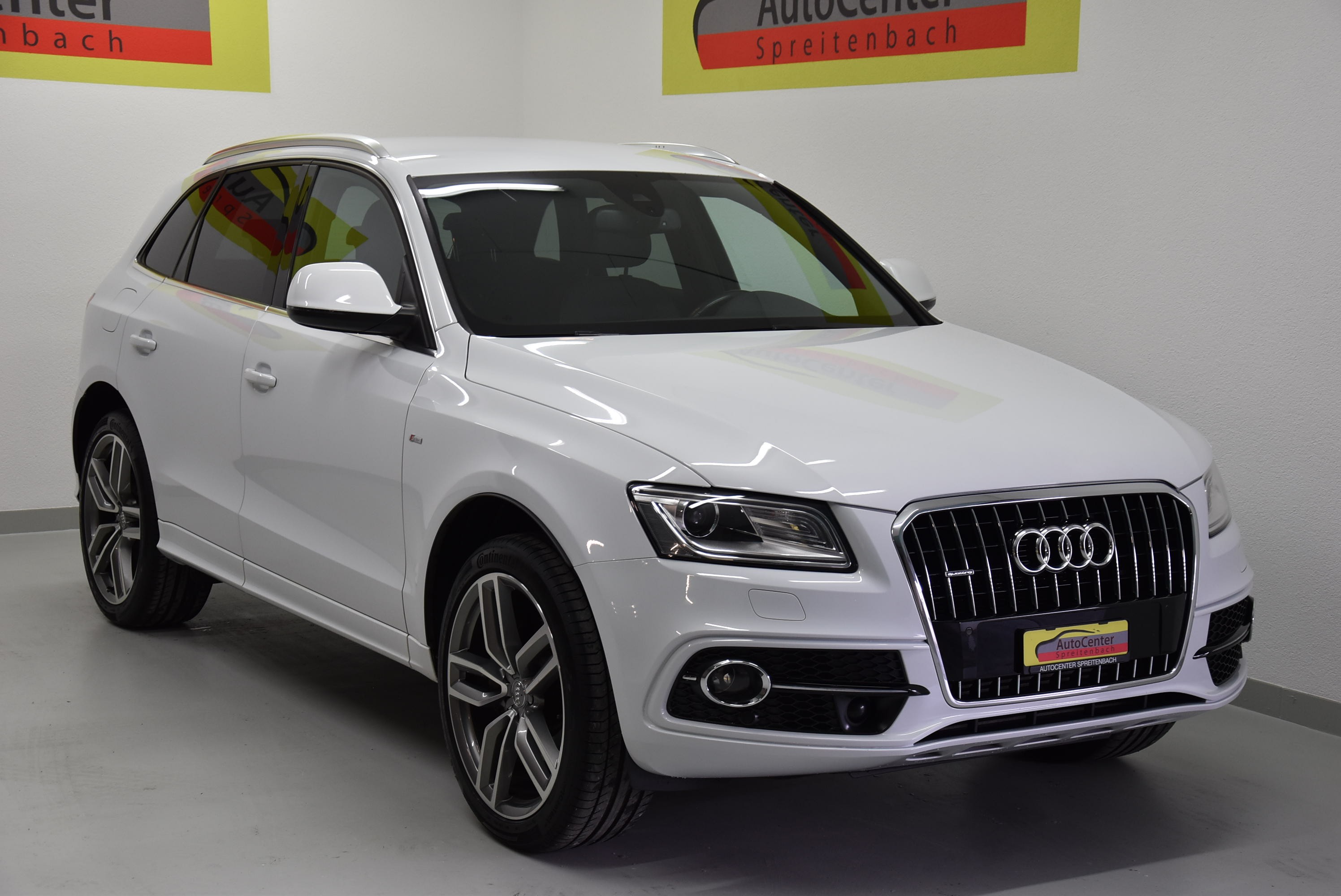 AUDI Q5 3.0 TDI clean quattro S-tronic