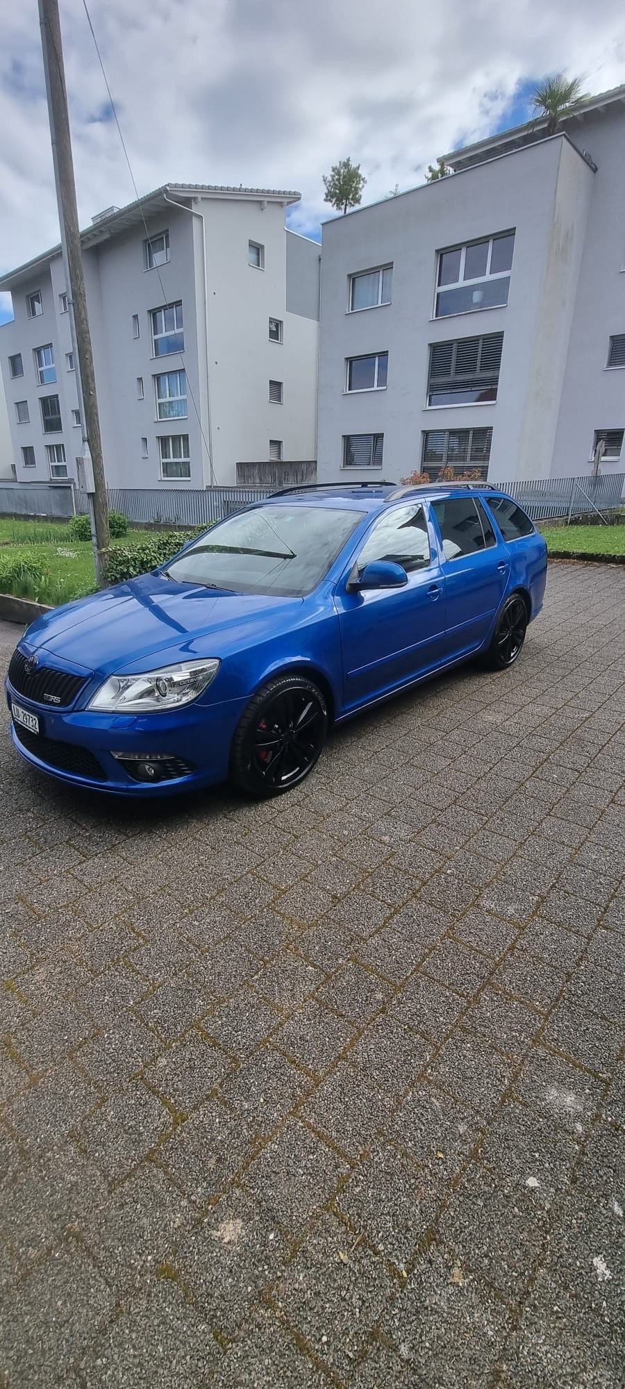 SKODA Octavia RS 2.0 TSI DSG