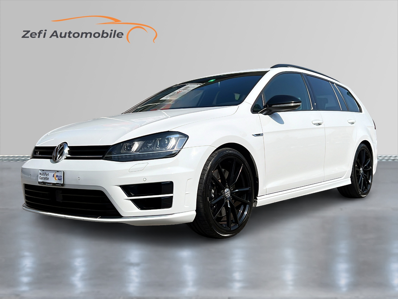 VW Golf Variant 2.0 TSI R 4 Motion DSG