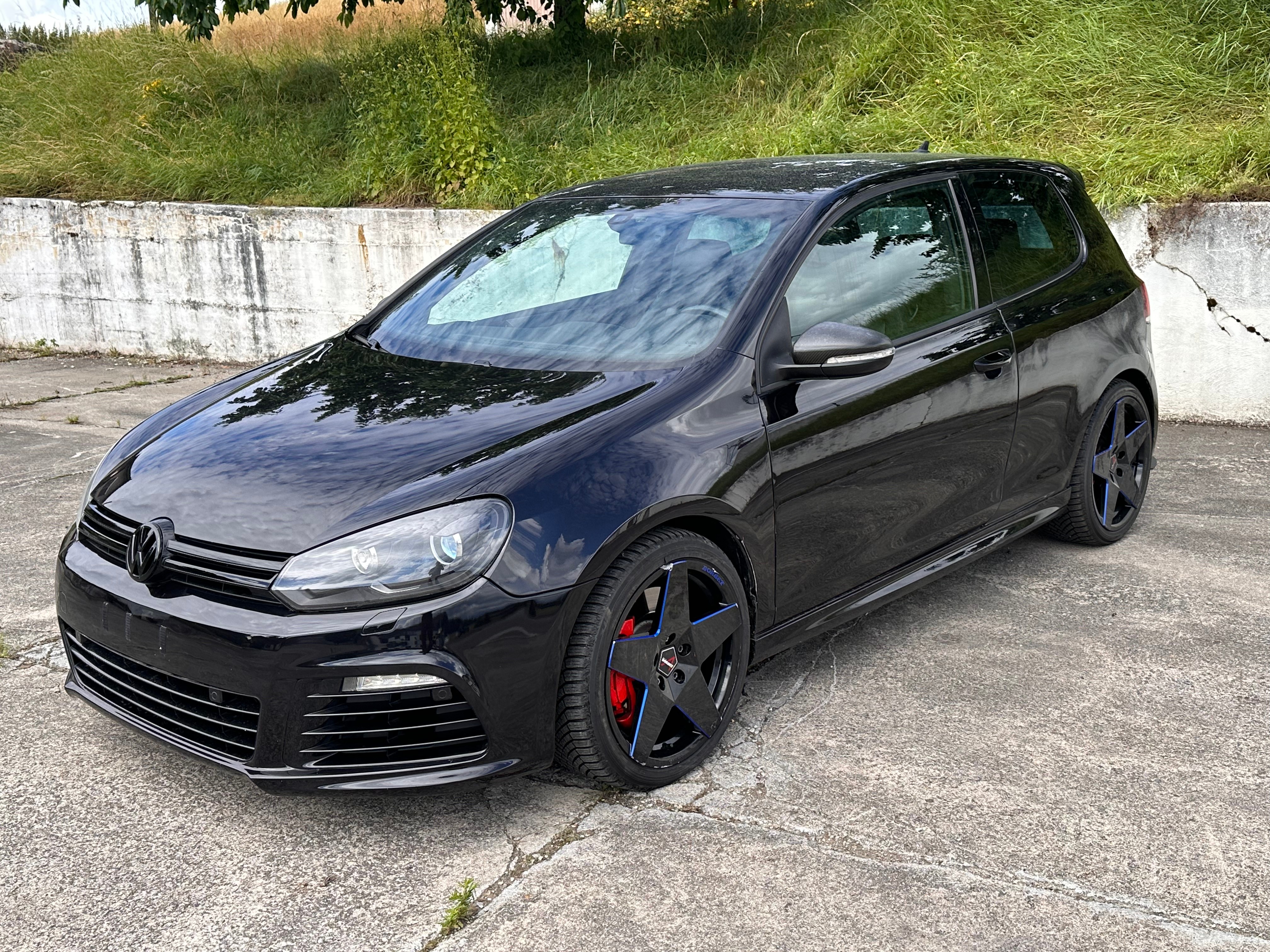 VW Golf 2.0 TSI R 4Motion