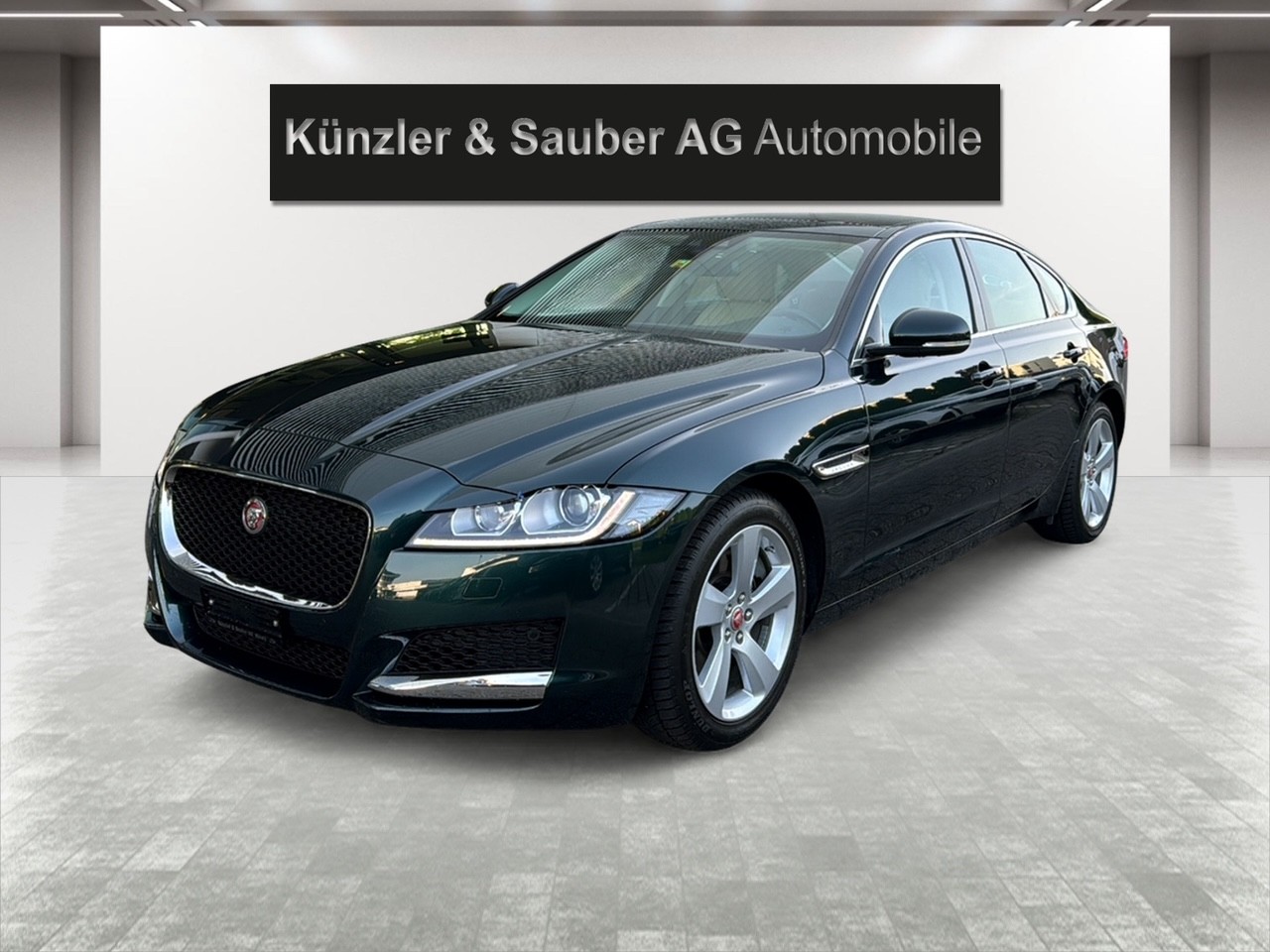 JAGUAR XF 35t Prestige AWD