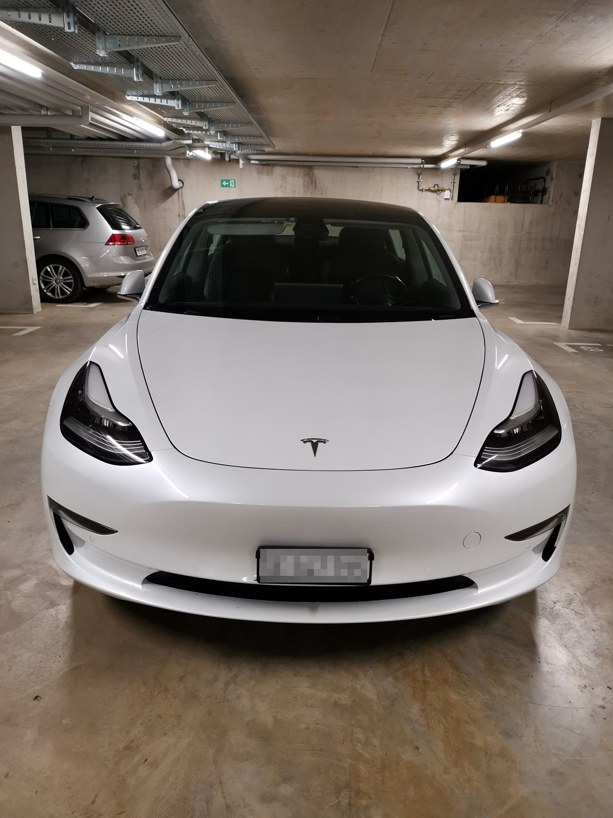 TESLA Model 3 Long Range Dual Motor AWD