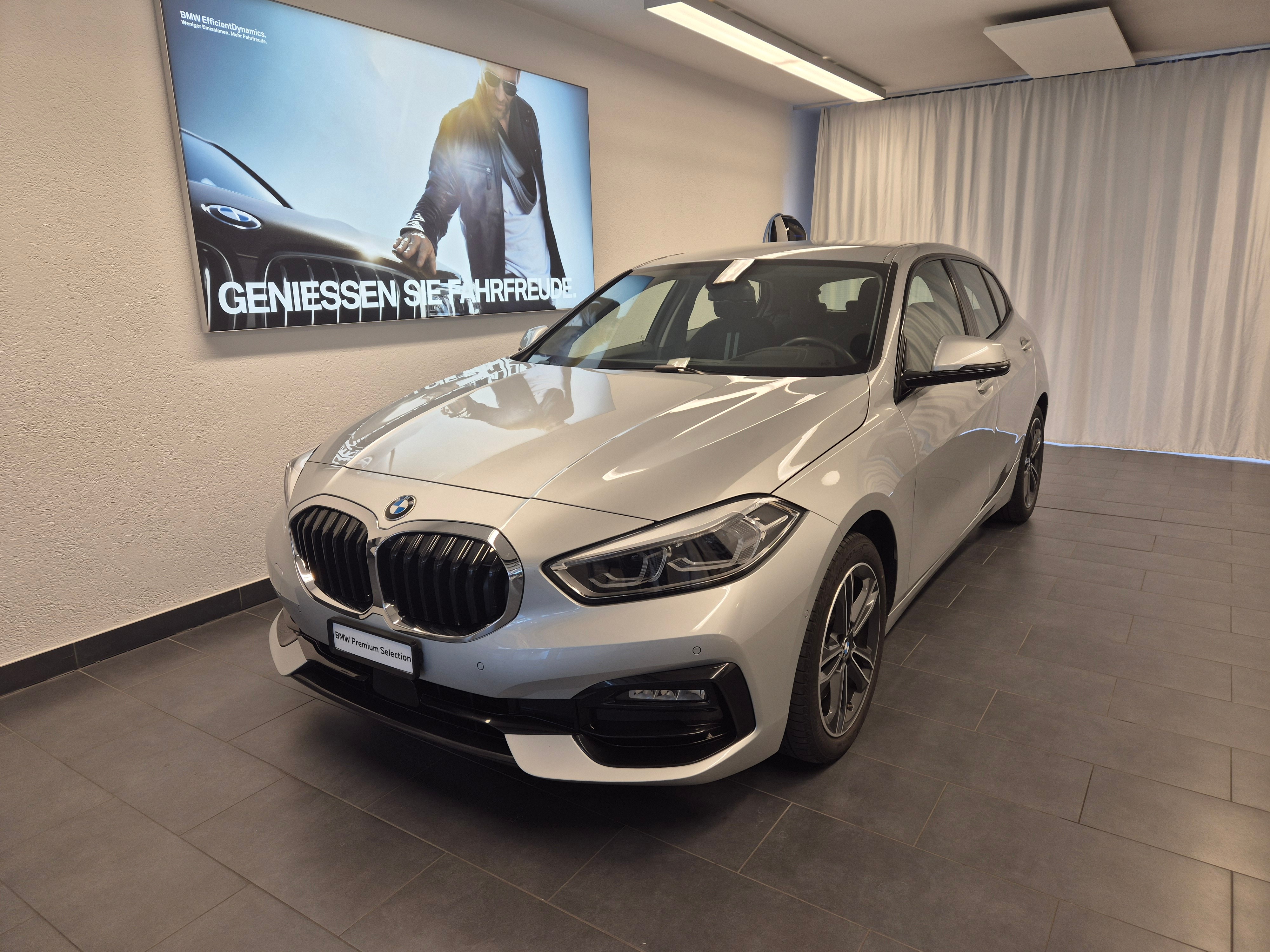 BMW 120d xDrive Sport Line