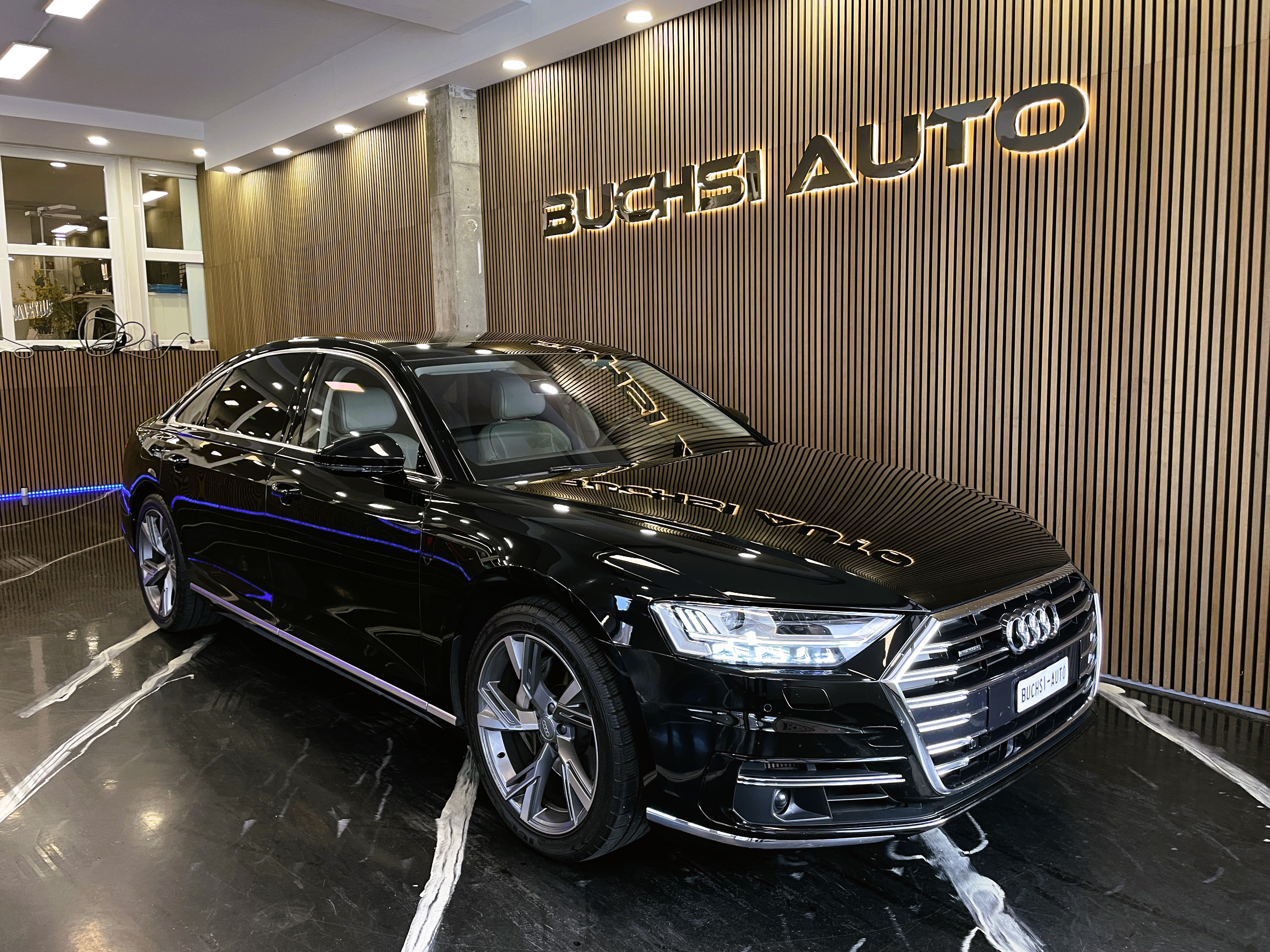 AUDI A8 50 L TDI quattro tiptronic