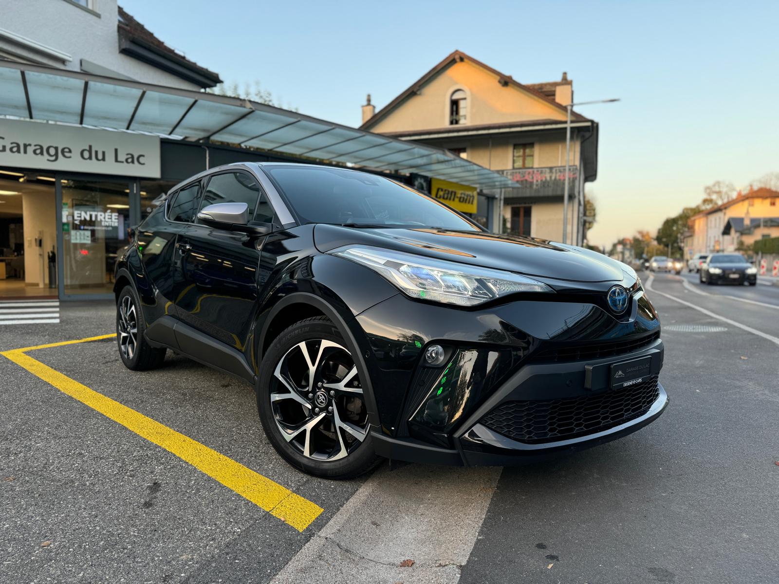 TOYOTA C-HR 2.0 HSD CVT Trend