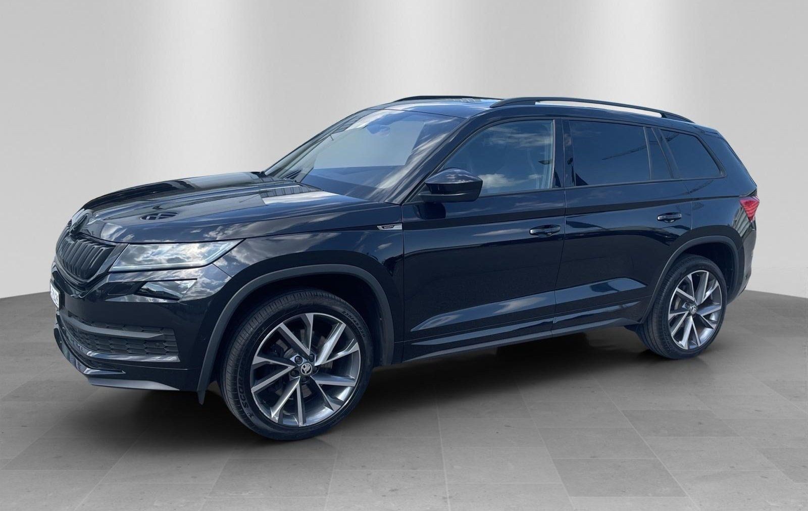 SKODA Kodiaq 2.0 TSI 4x4 Sport Line