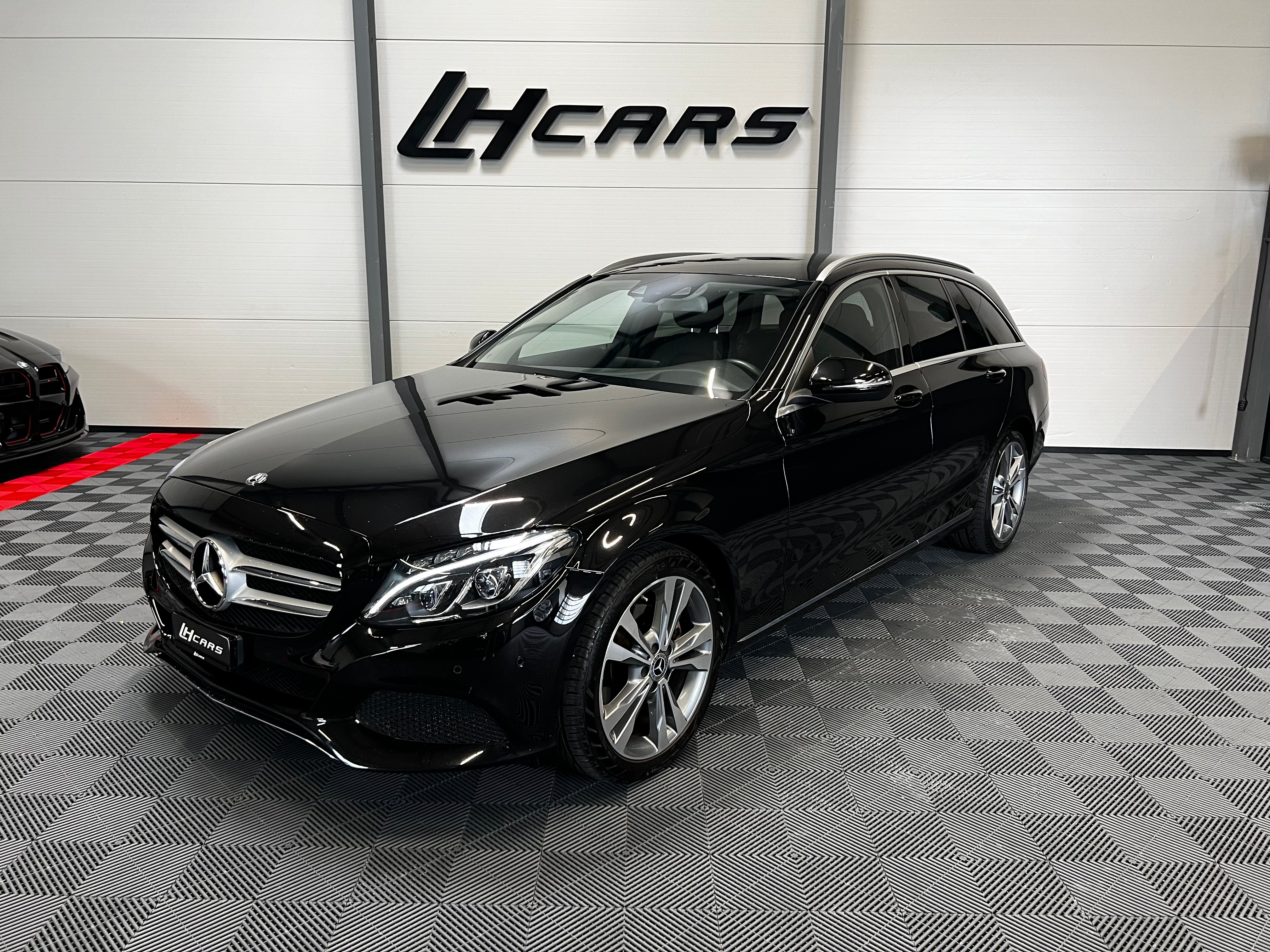 MERCEDES-BENZ C 220 d