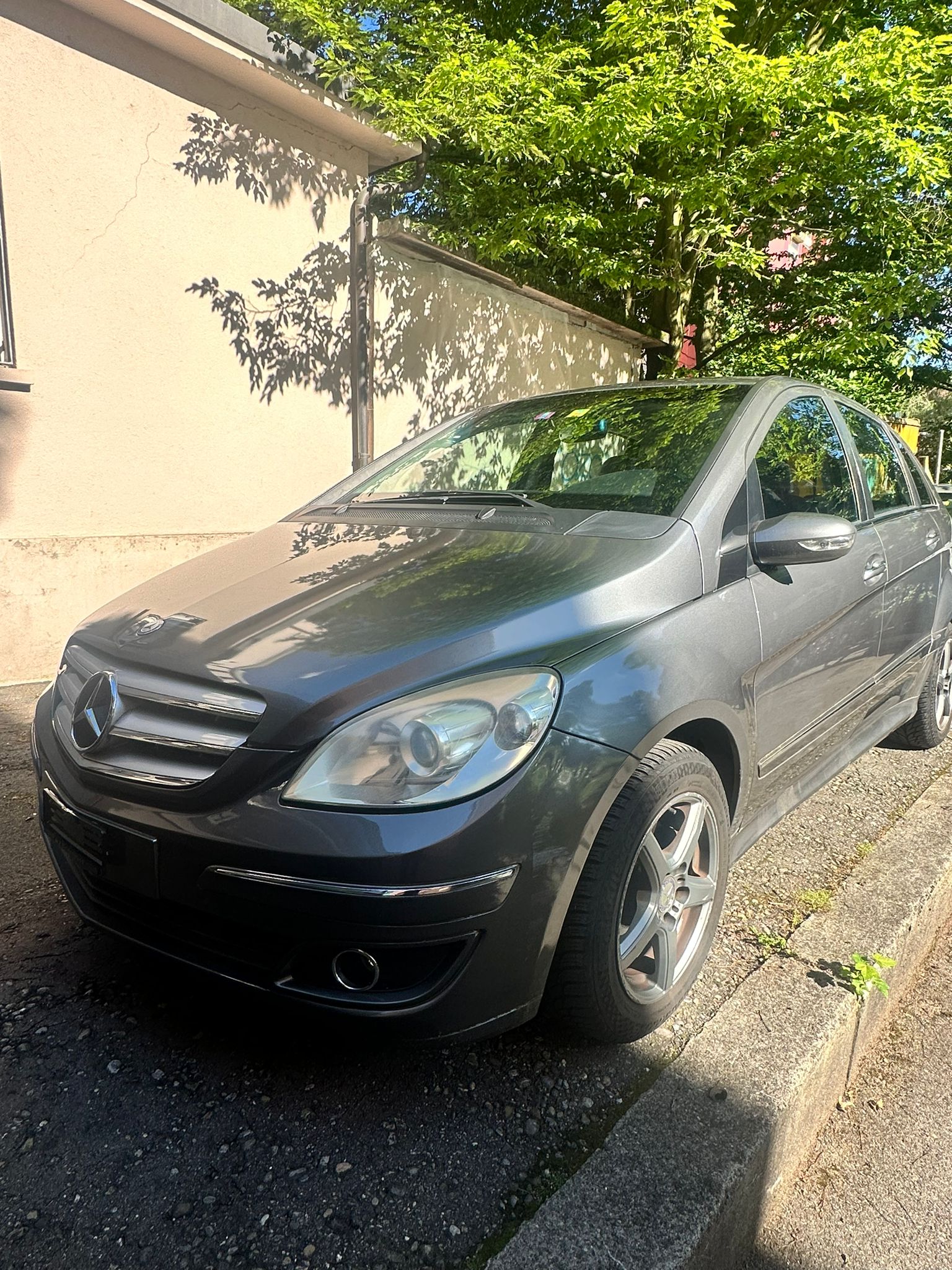 MERCEDES-BENZ B 180 CDI