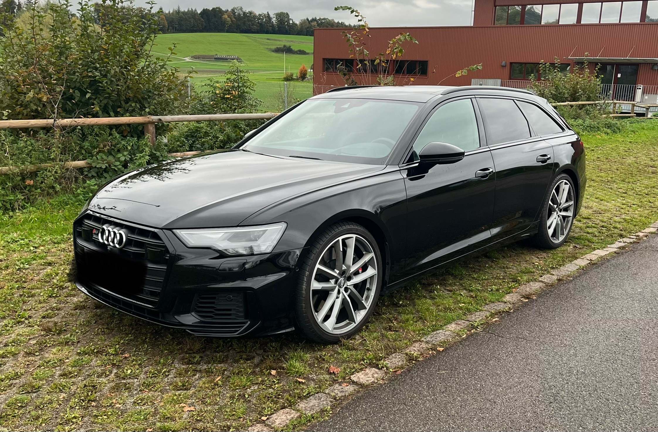 AUDI S6 Avant 3.0 TDI quattro tiptronic