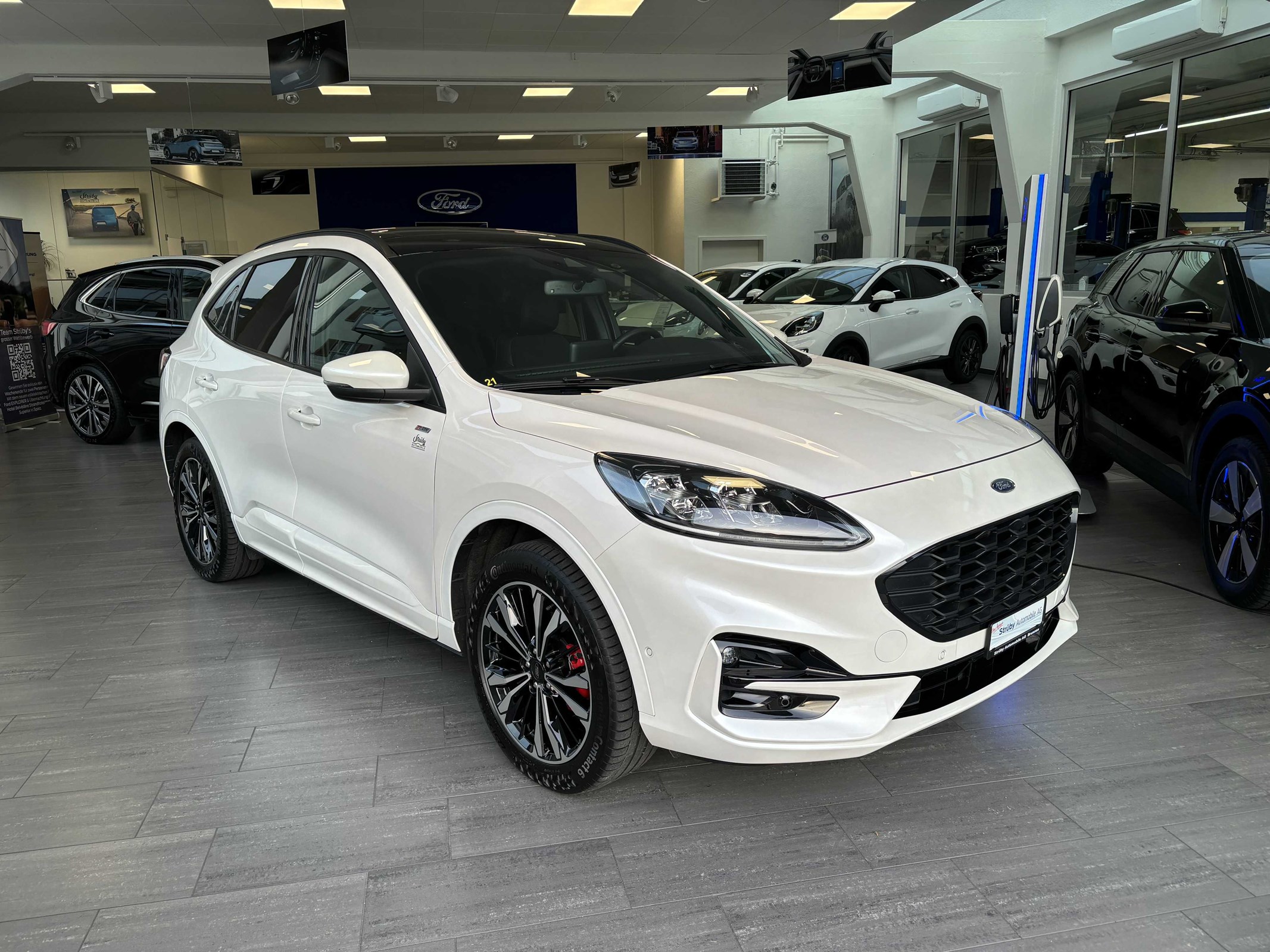 FORD Kuga 2.5 Hybrid Vignale 4x4