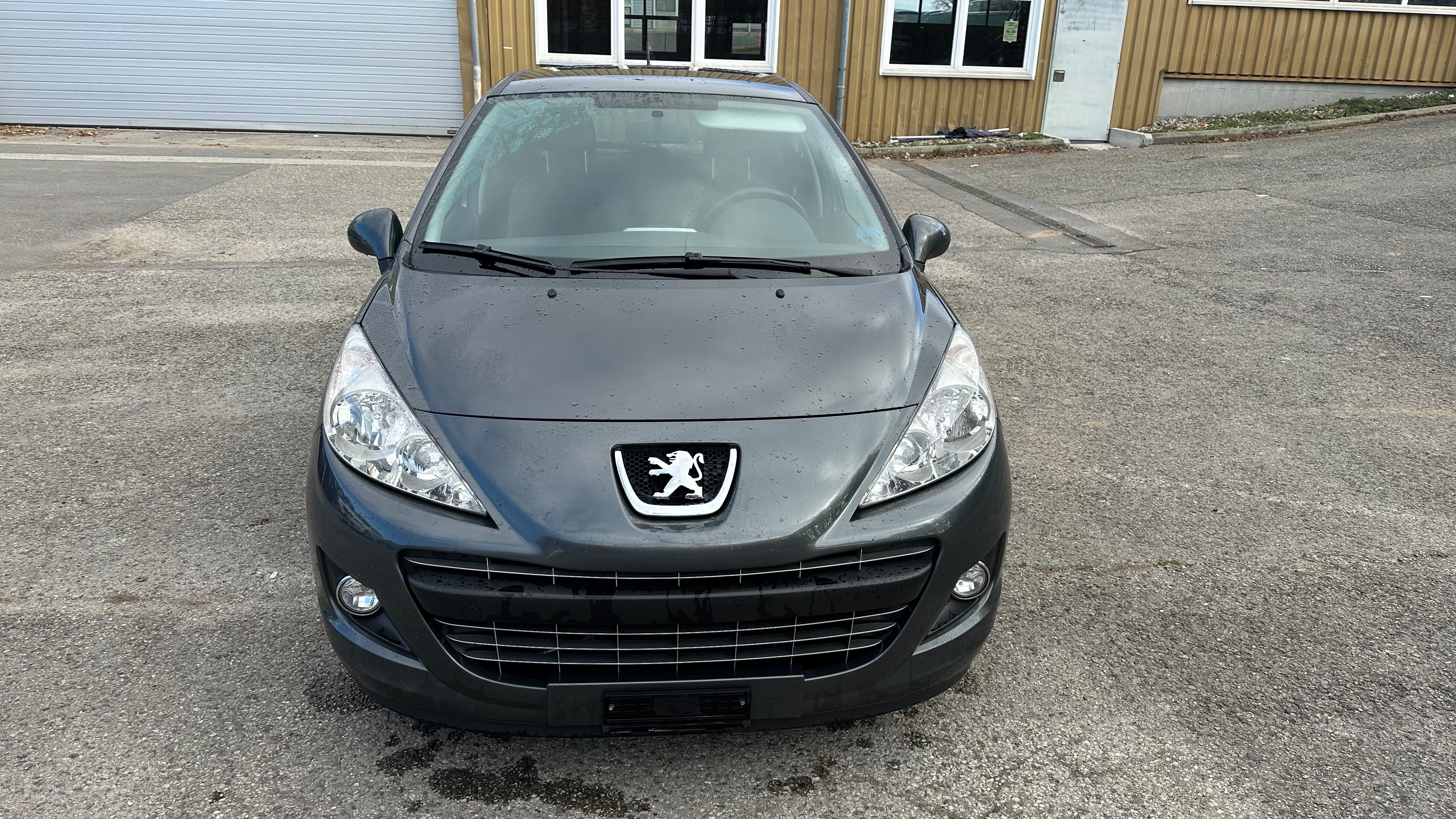 PEUGEOT 207 1.6 16V Sport Automatic