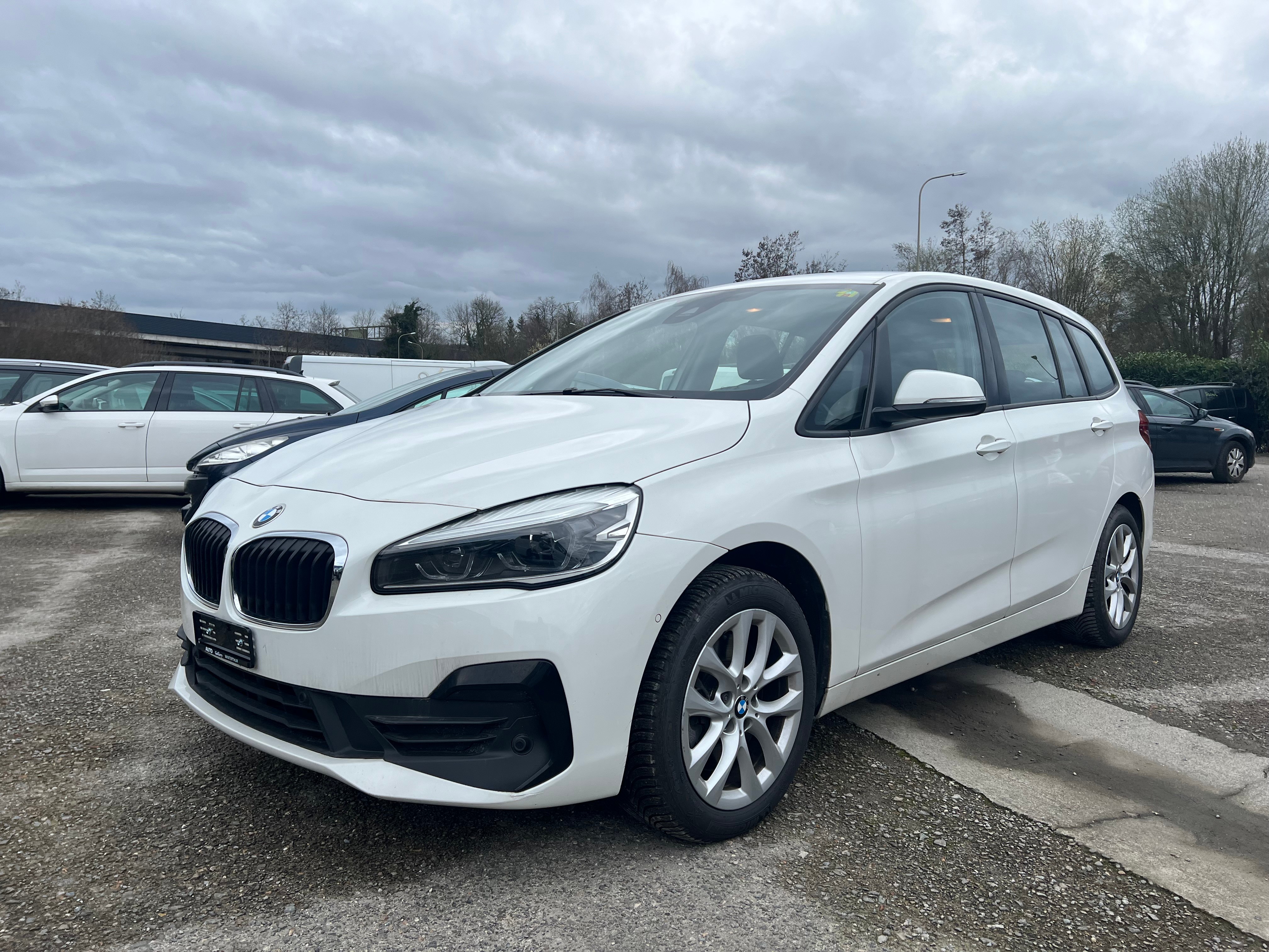 BMW 218d xDrive Gran Tourer Steptronic Sport Line