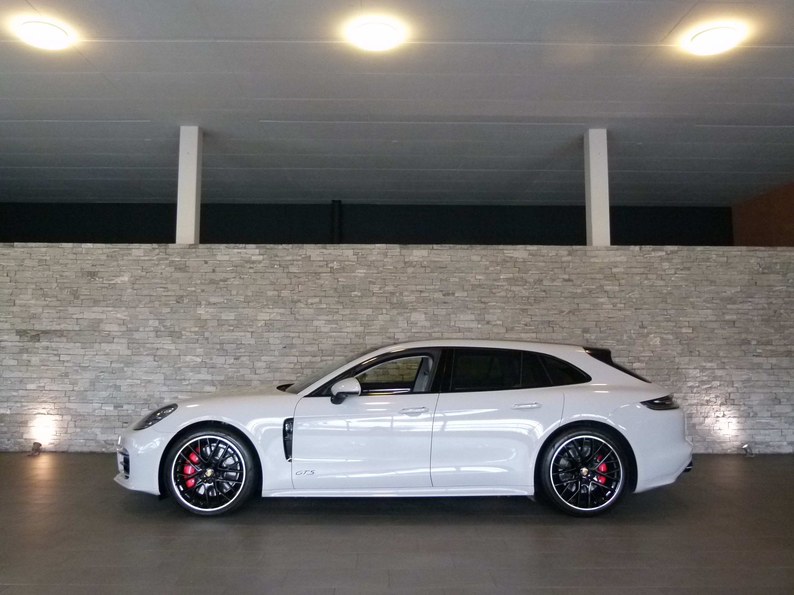 PORSCHE Panamera GTS Sport Turismo 