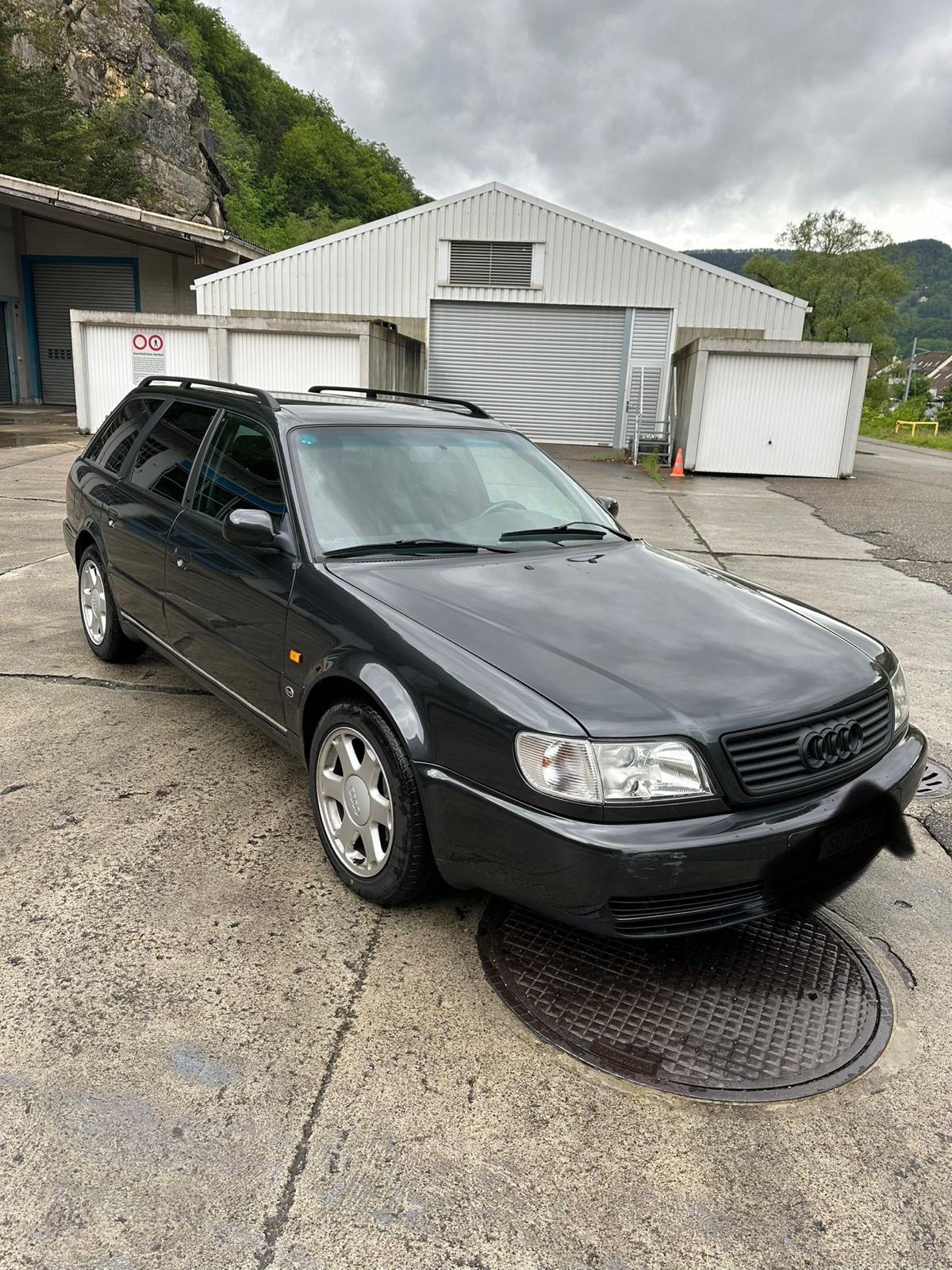 AUDI S6 Avant quattro Turbo