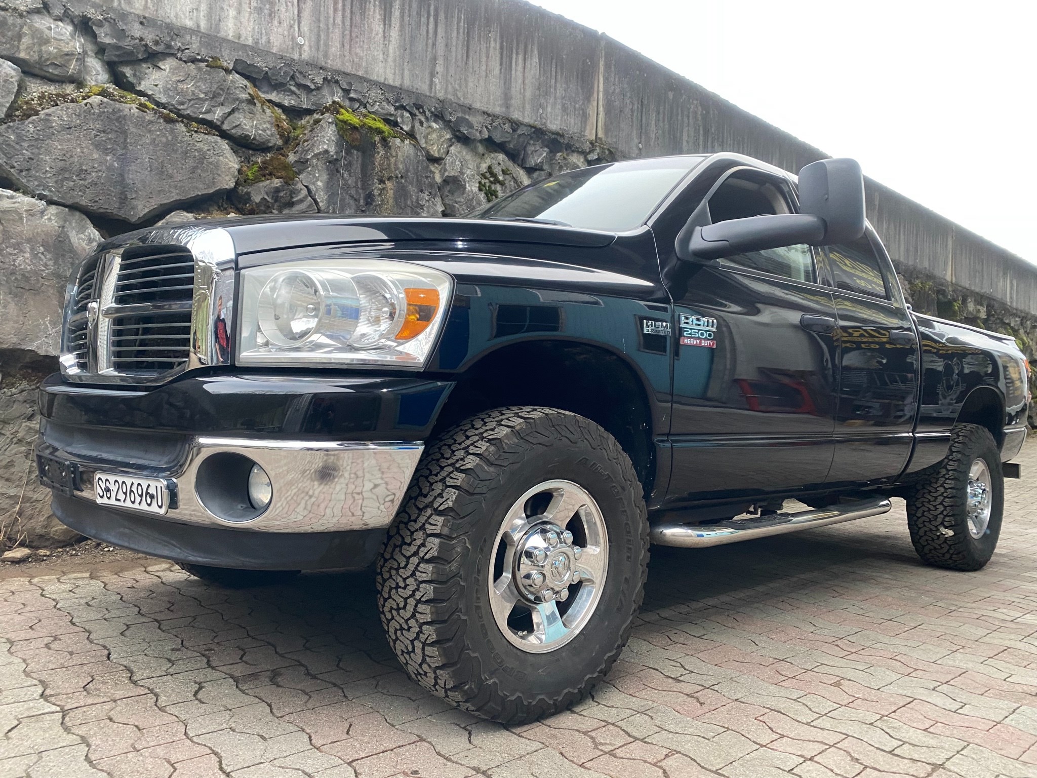 DODGE Ram 2500 Hemi 5,7l V8