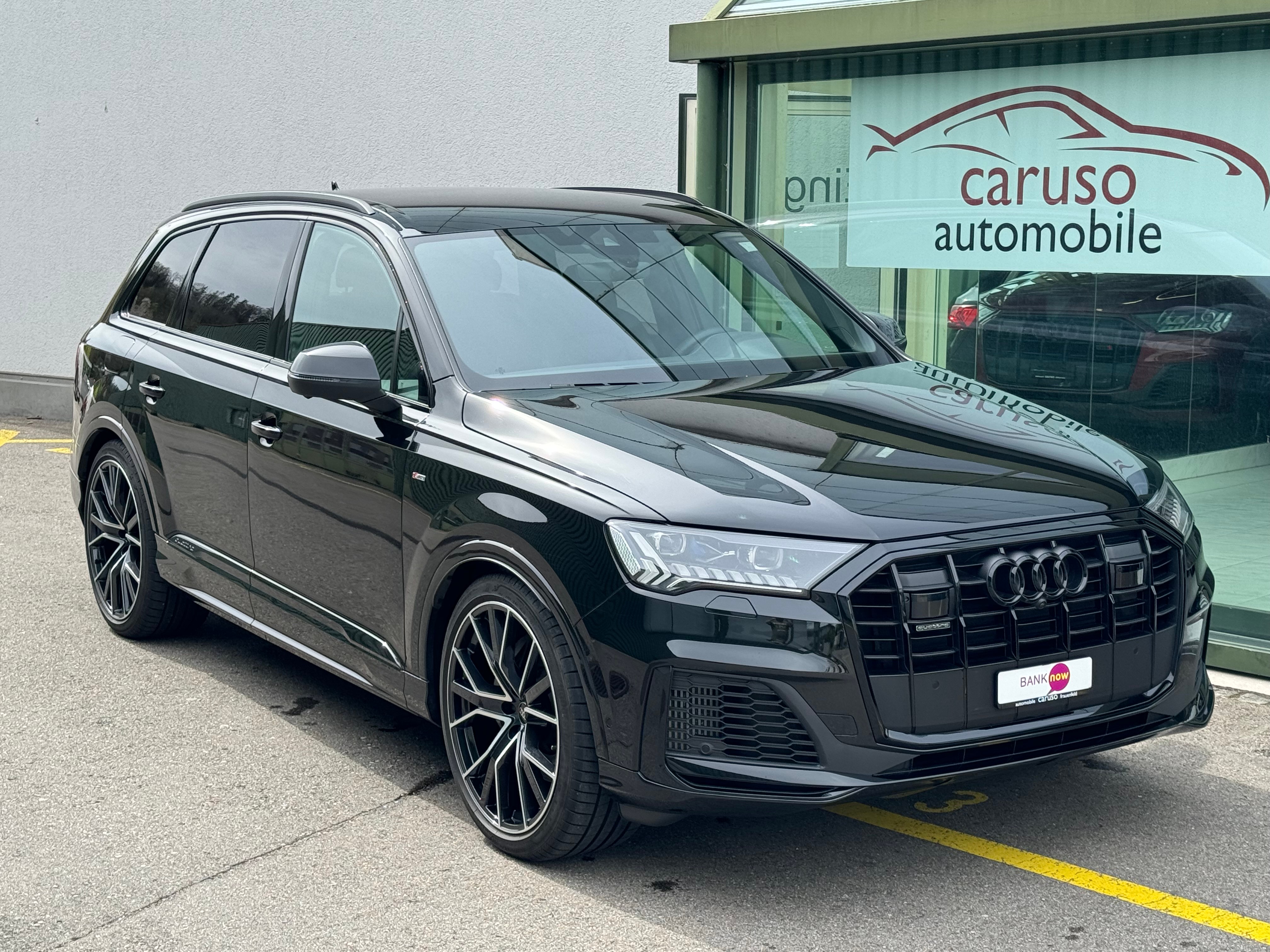 AUDI Q7 55 TFSI S Line quattro 7 Plätzer S-Sitze tiptronic