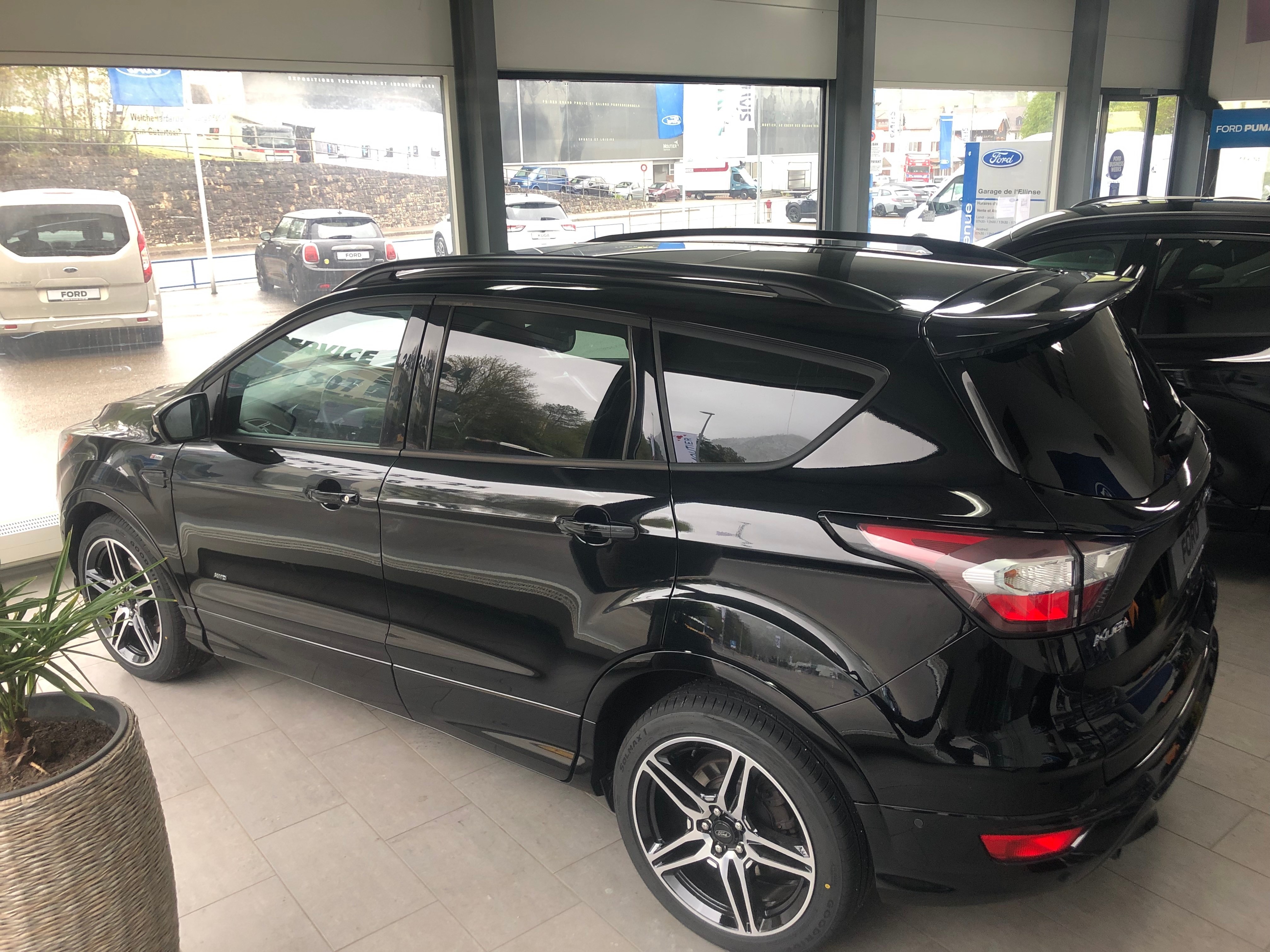 FORD Kuga 2.0 TDCi ST Line 4WD PowerShift