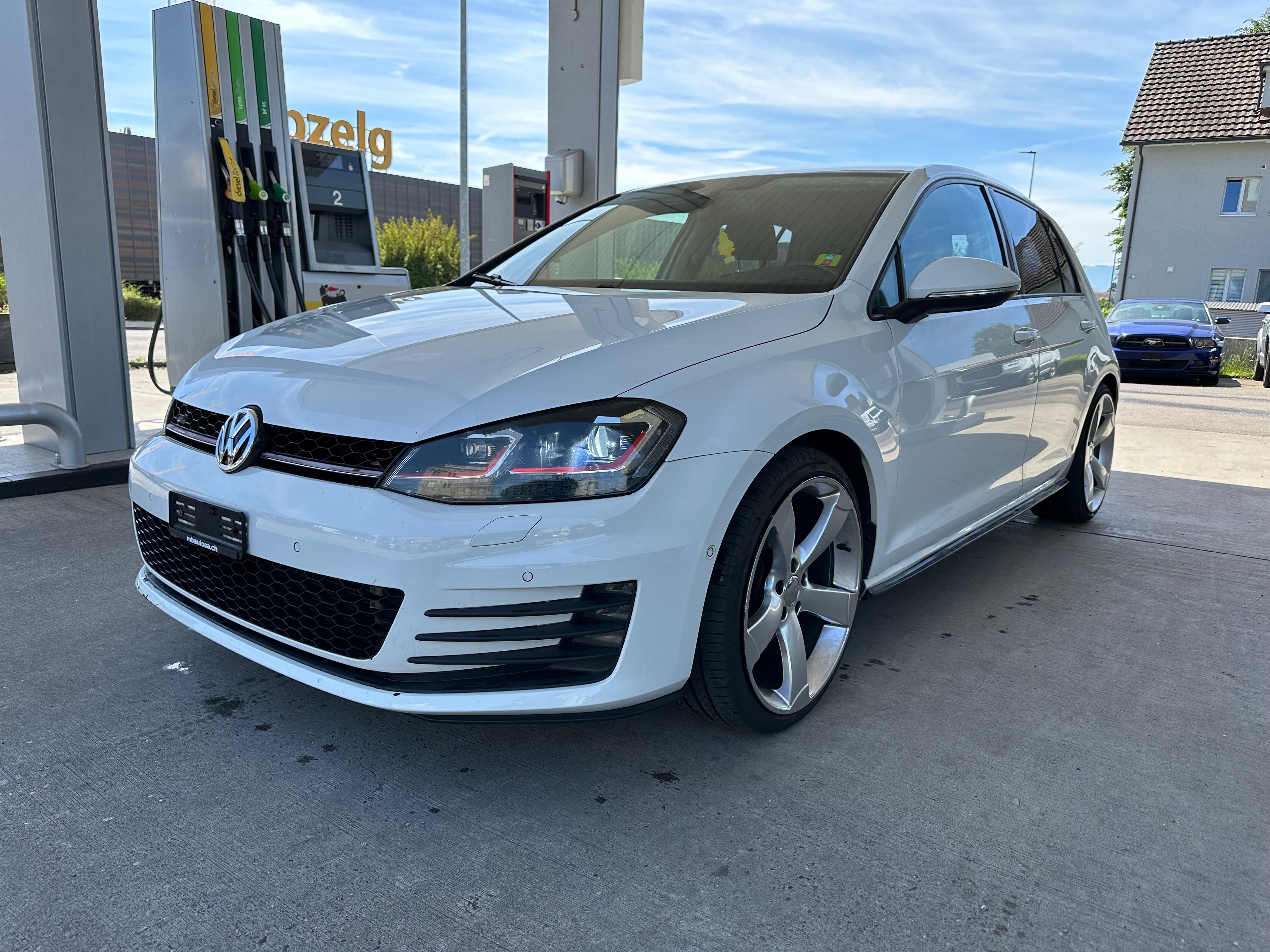 VW Golf 2.0 TDI Highline DSG