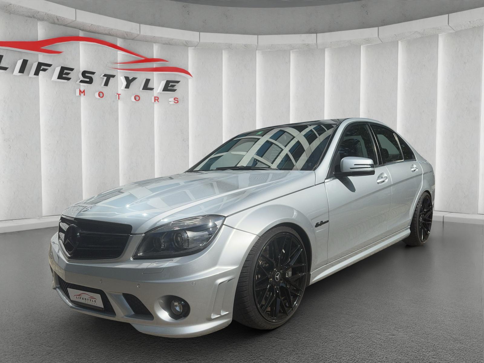 MERCEDES-BENZ C 63 AMG Avantgarde 7G-Tronic