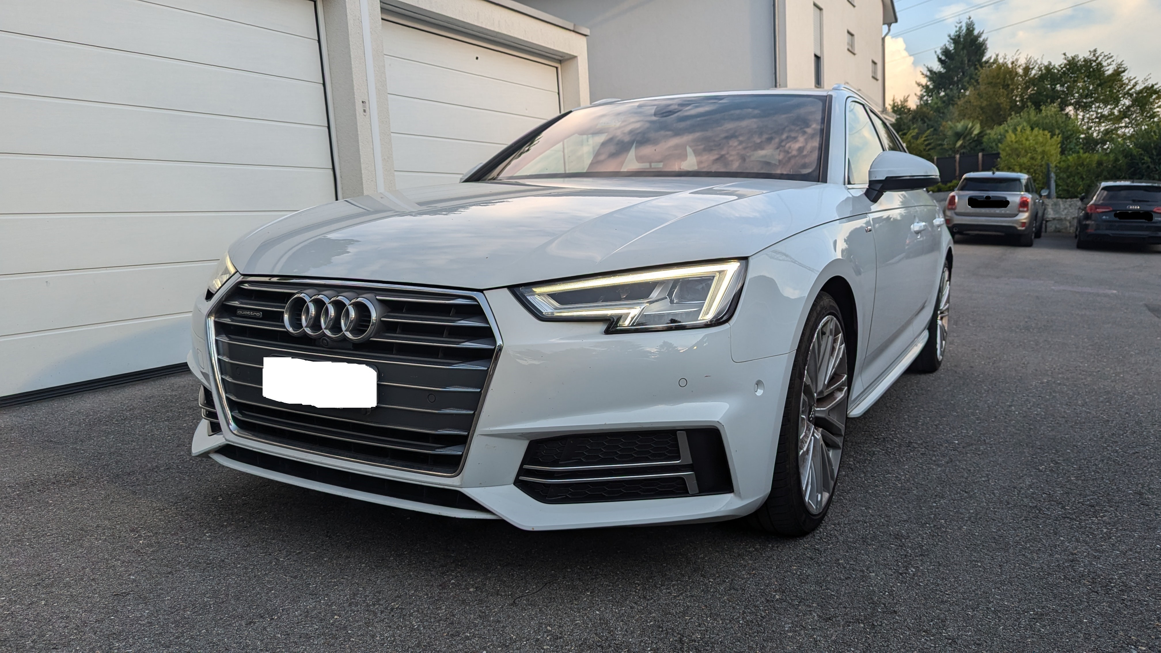 AUDI A4 Avant 2.0 TDI quattro S-tronic