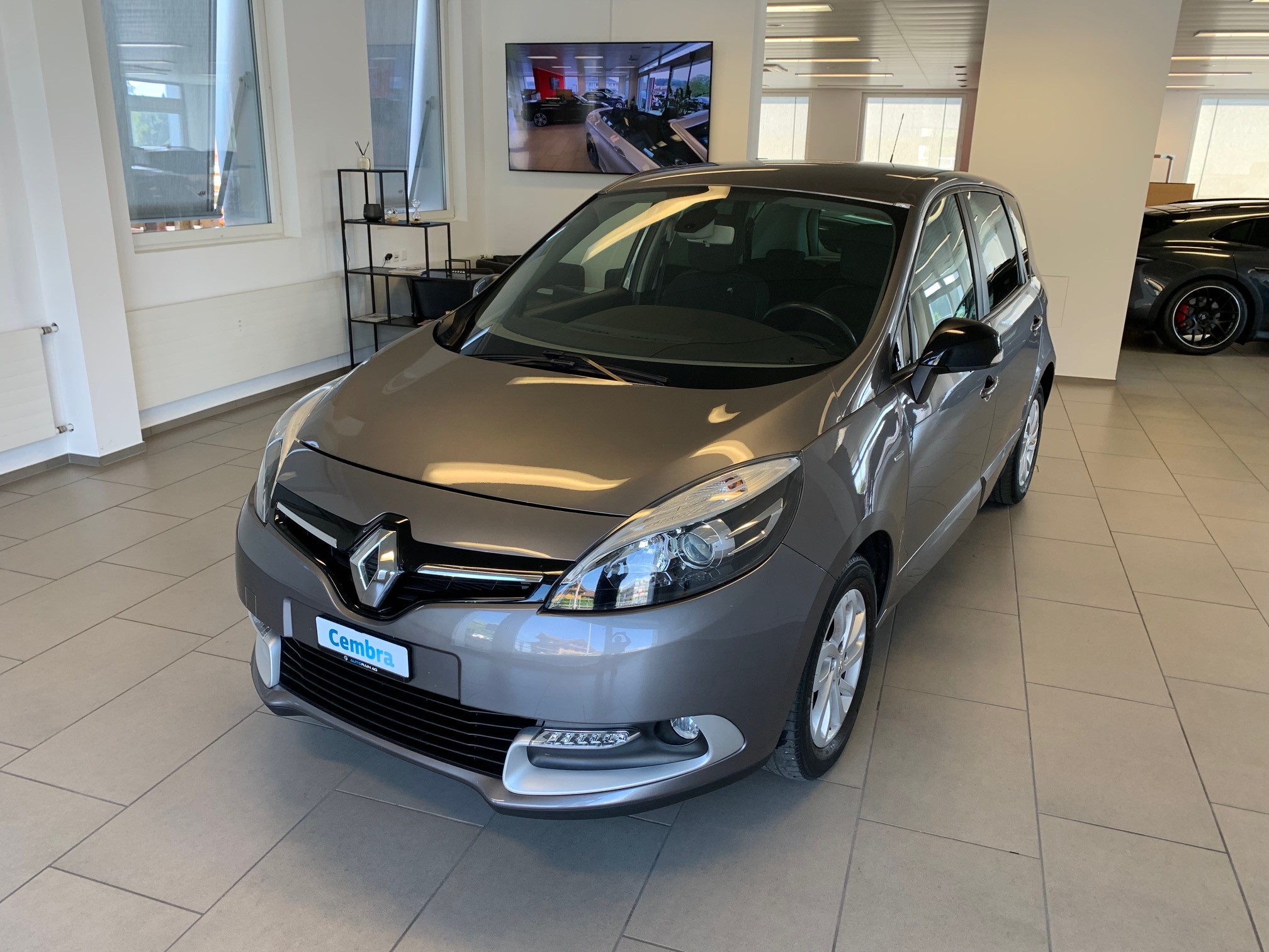 RENAULT Scénic 1.5 dCi EDC