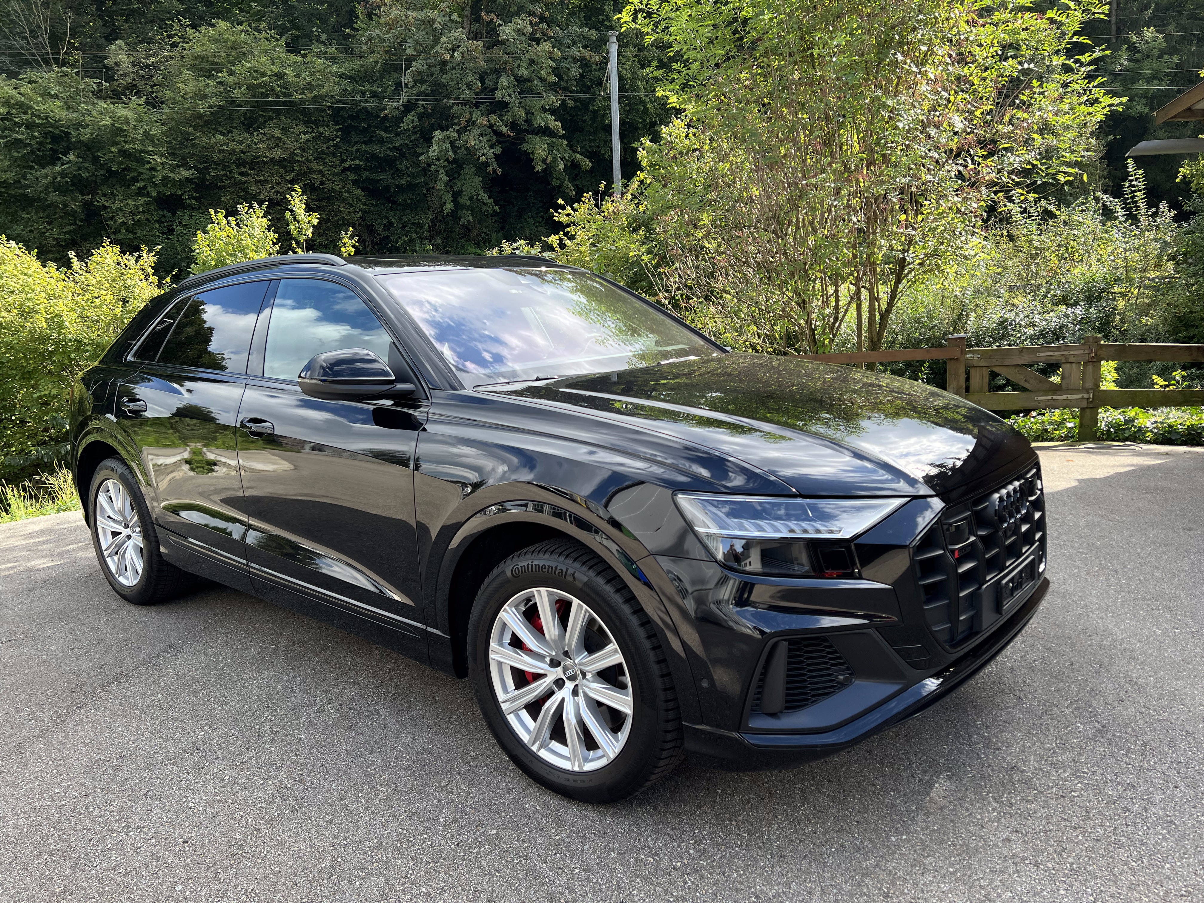 AUDI SQ8 TFSI quattro tiptronic